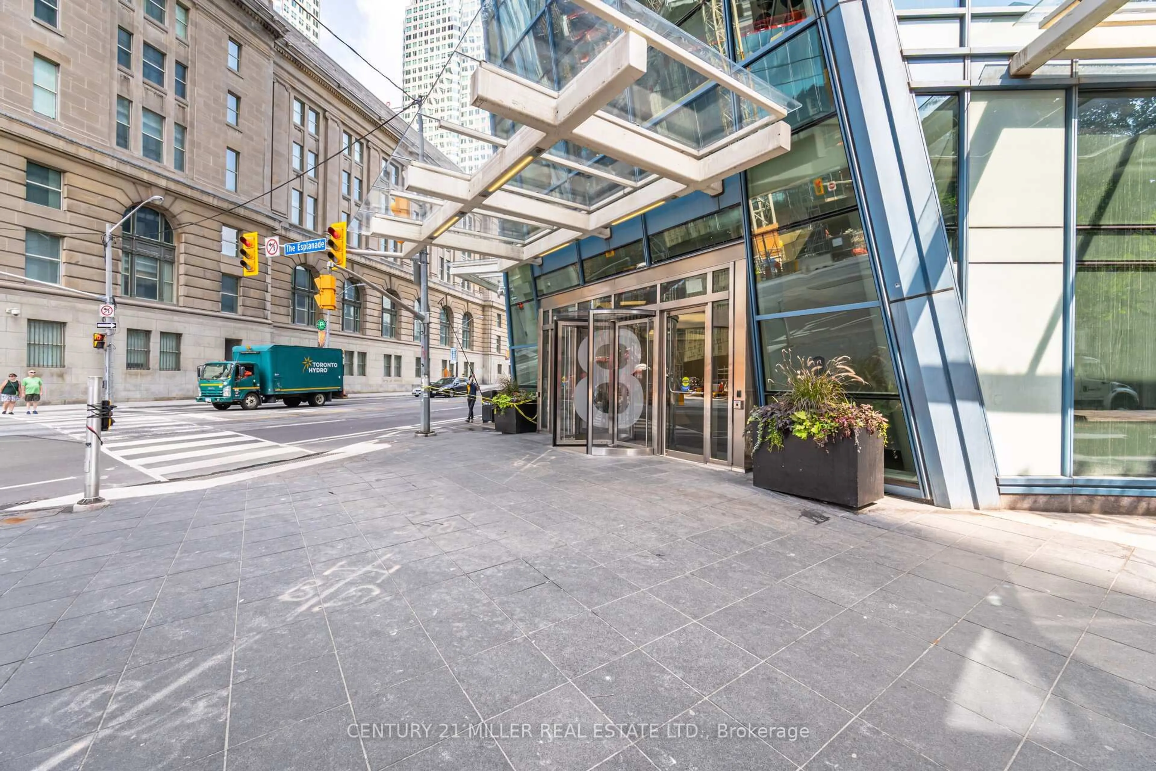 Unknown for 8 The Esplanade #3705, Toronto Ontario M5E 0A6