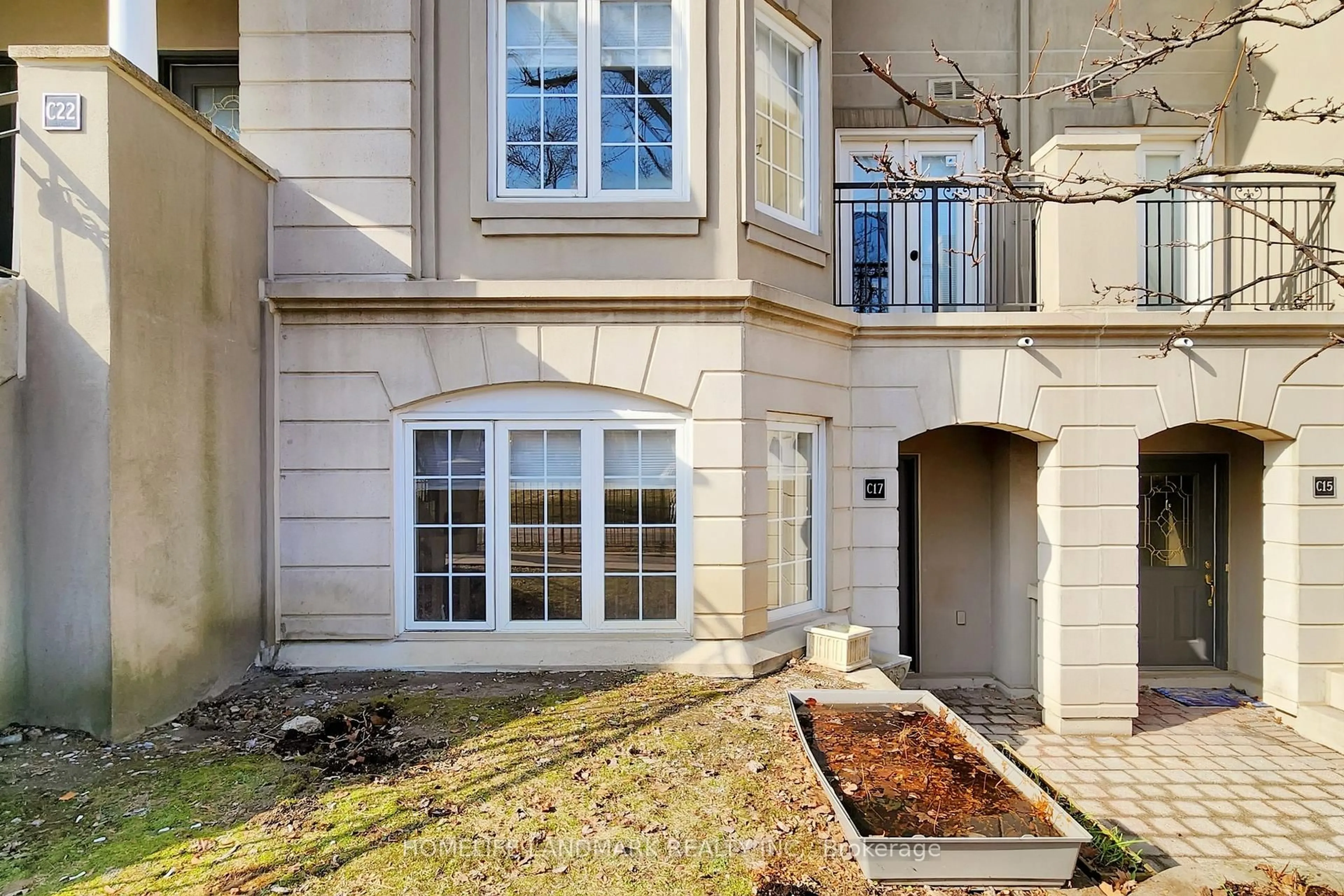 Patio, street for 108 Finch Ave #C17, Toronto Ontario M2N 6W6