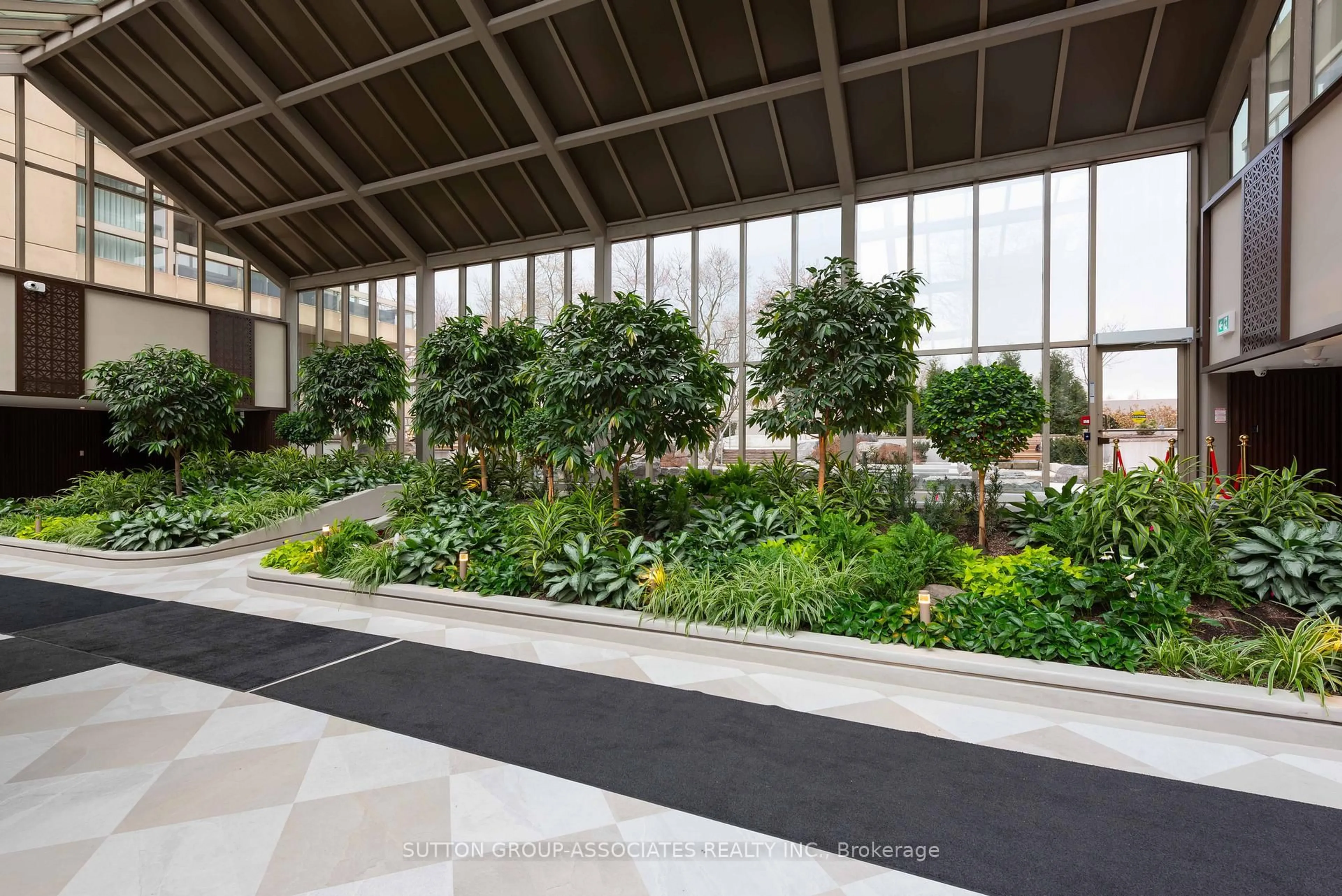 Indoor foyer for 61 St Clair Ave #1602, Toronto Ontario M4V 2Y8