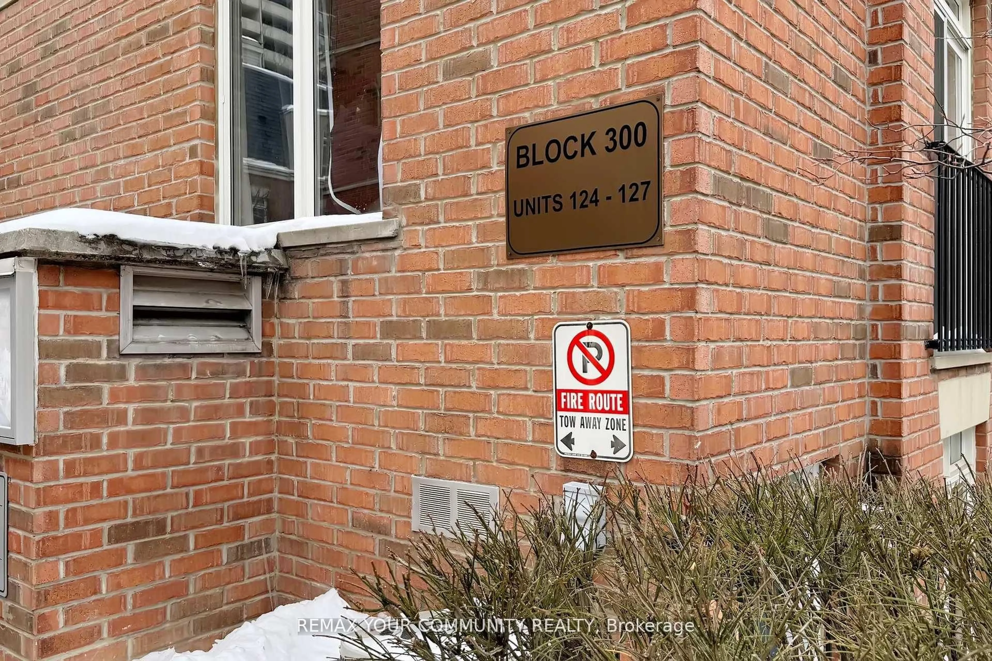 Unknown for 415 Jarvis St #124, Toronto Ontario M4Y 3C1