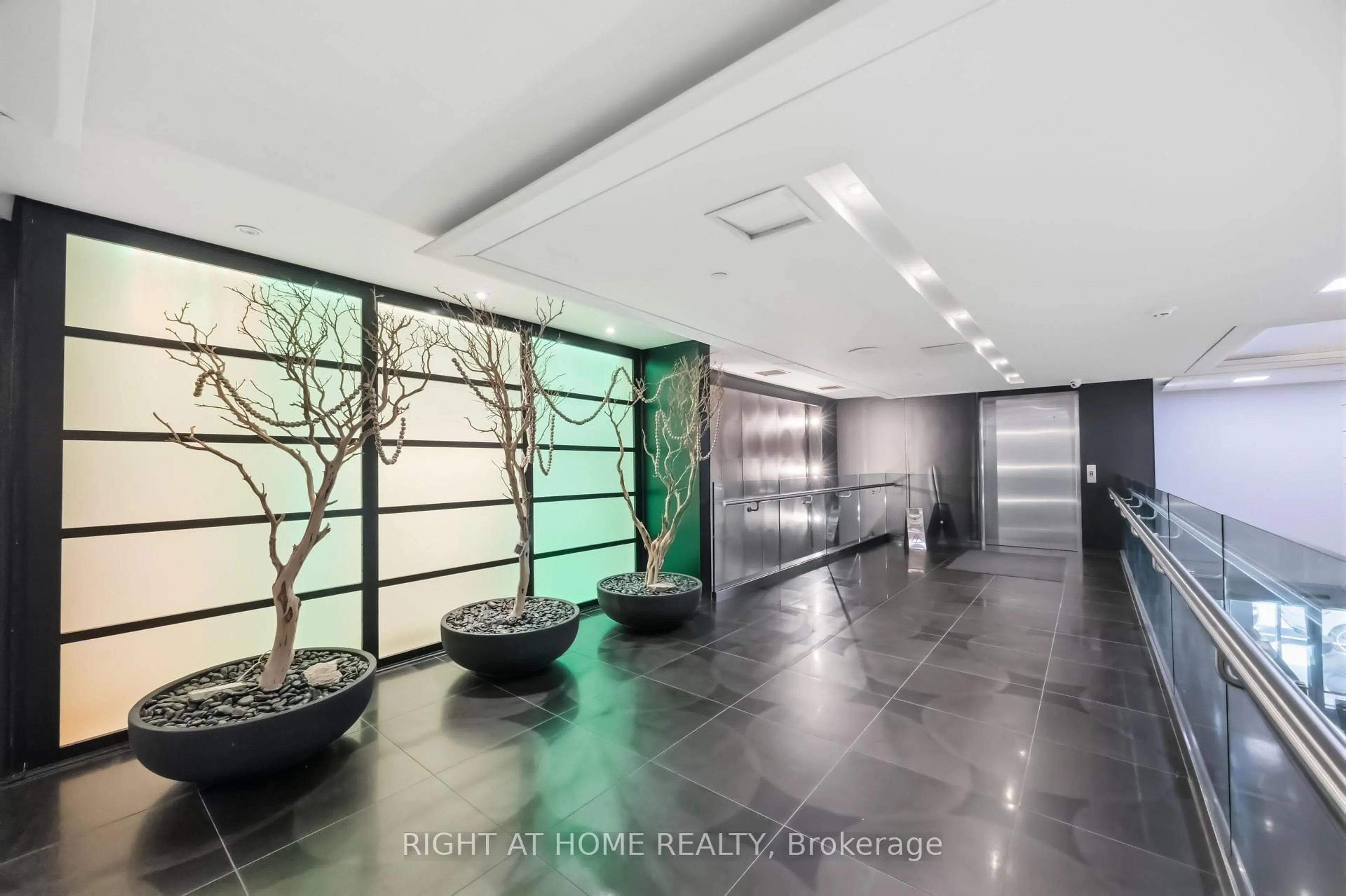 Indoor foyer for 210 Victoria St #4106, Toronto Ontario M5B 2R3