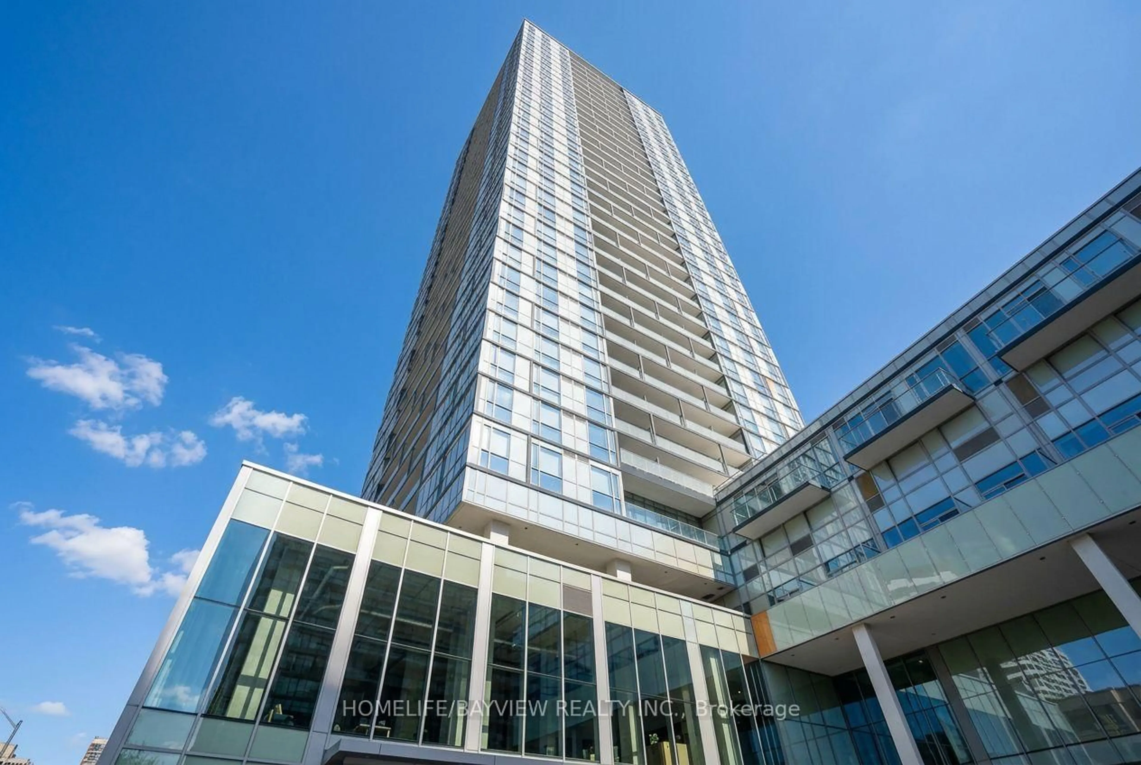 Indoor foyer for 5180 Yonge St, Toronto Ontario M2N 0K5