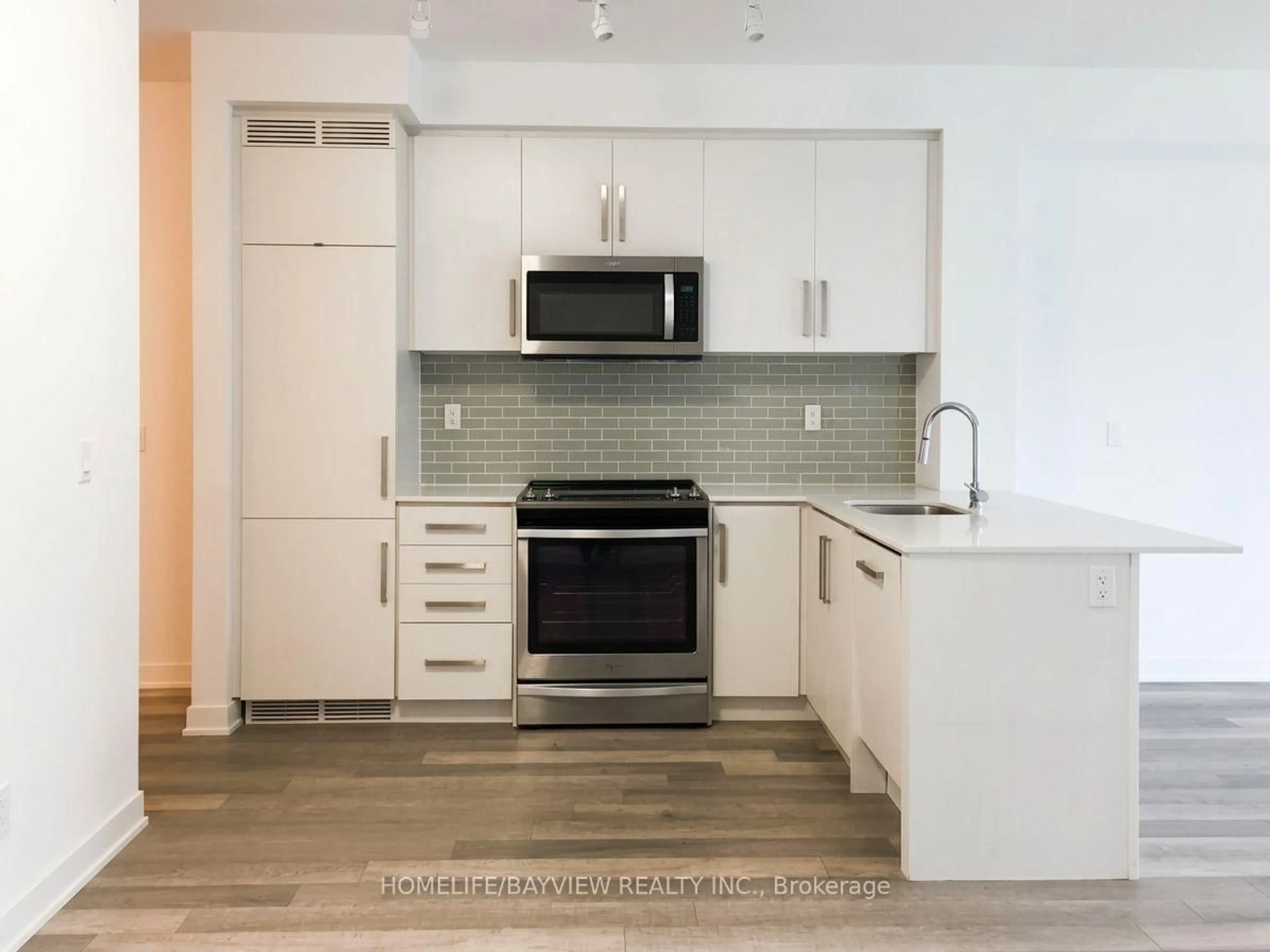 Open concept kitchen, unknown for 5180 Yonge St, Toronto Ontario M2N 0K5