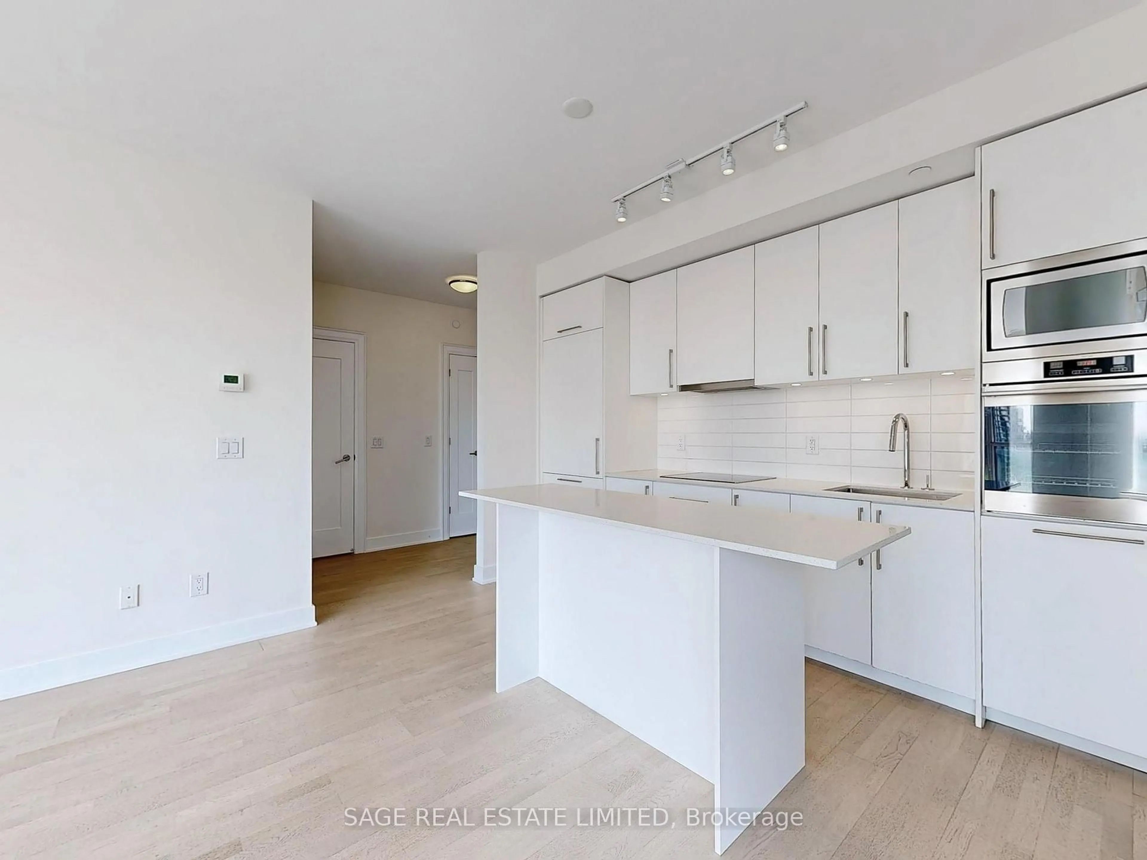 Open concept kitchen, unknown for 88 Cumberland St #2102, Toronto Ontario M5R 1A3