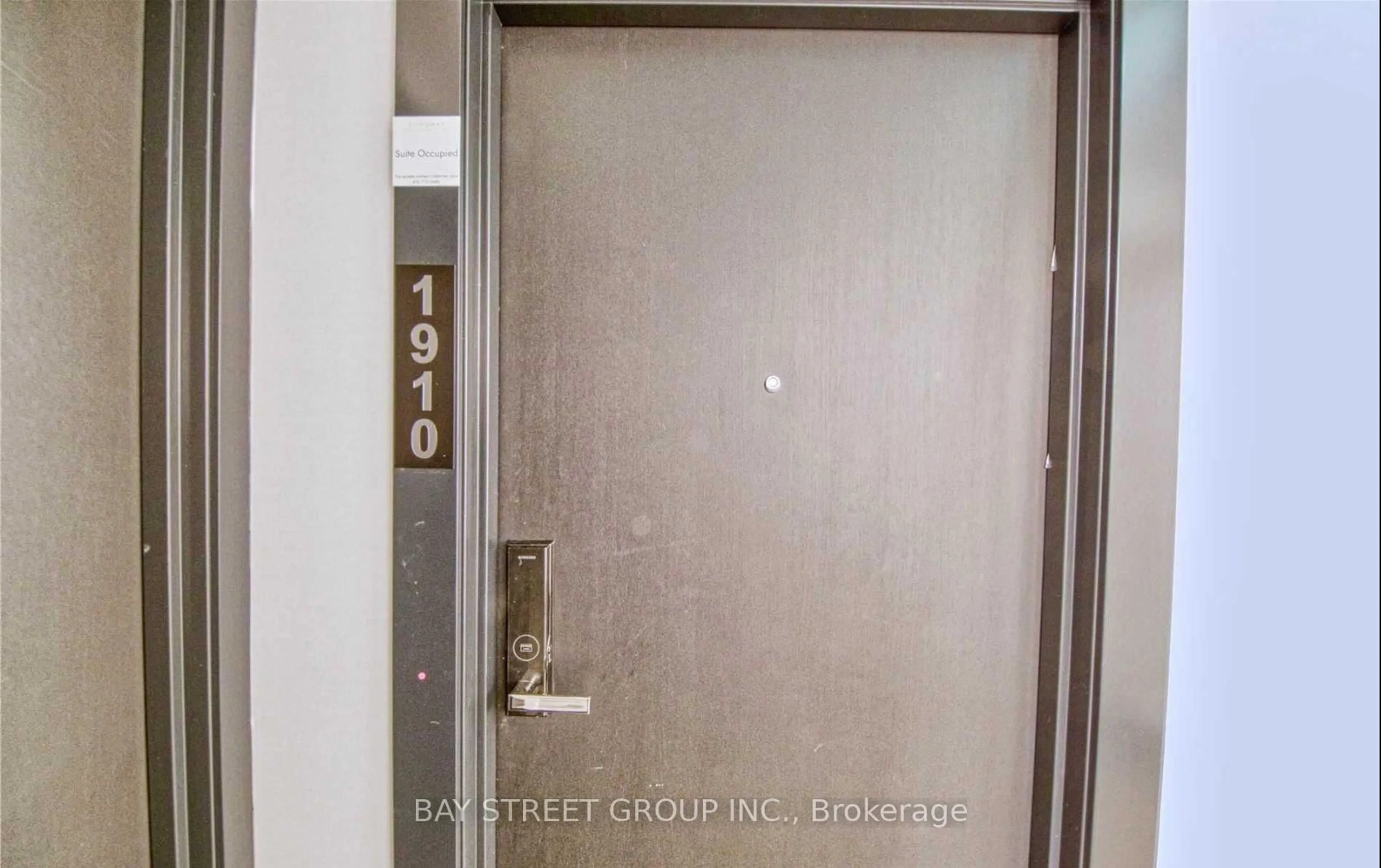 Unknown for 77 Shuter St #1910, Toronto Ontario M5B 0B8