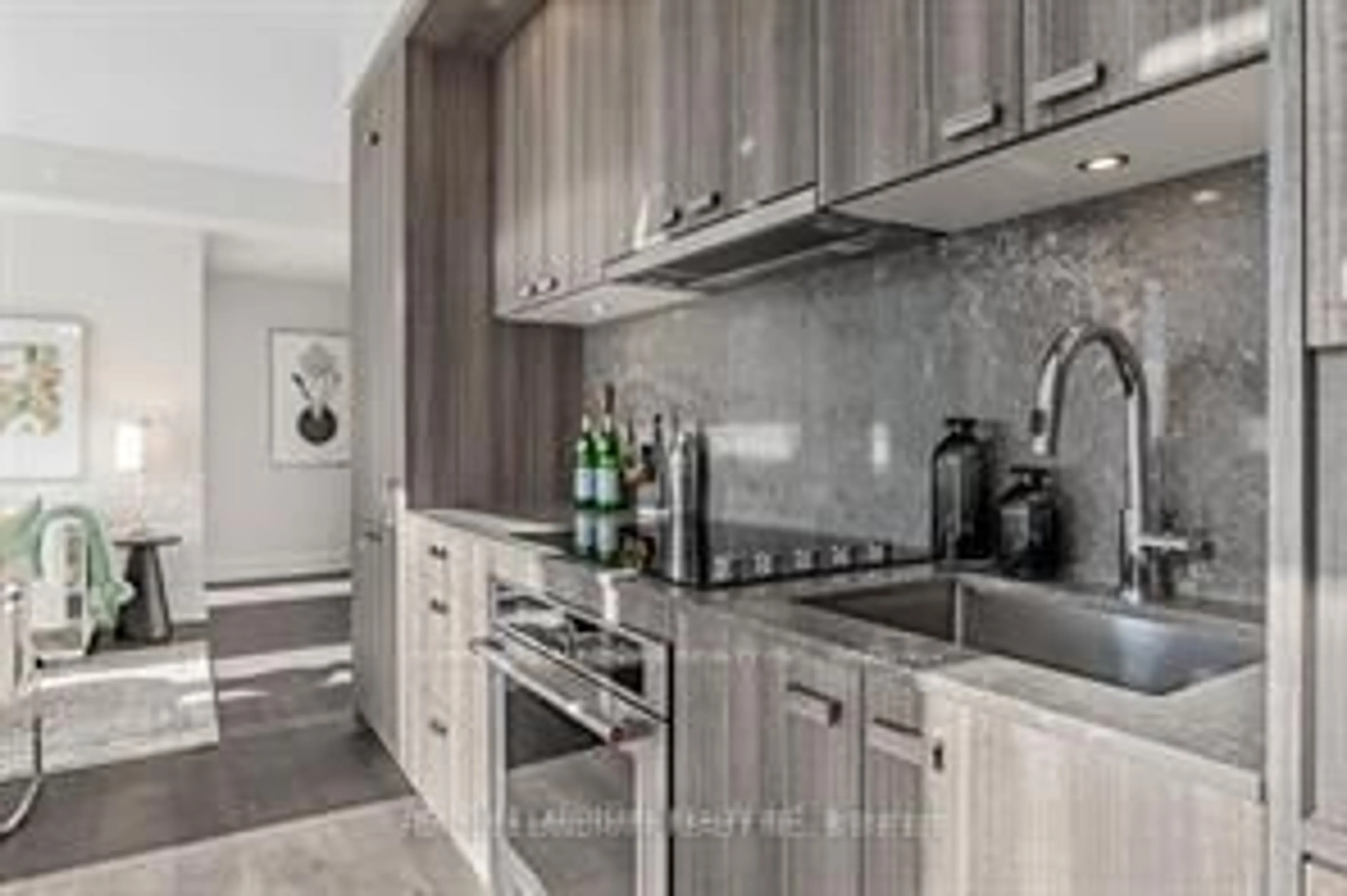 Contemporary kitchen, unknown for 480 Front St #914, Toronto Ontario M5V 0V5