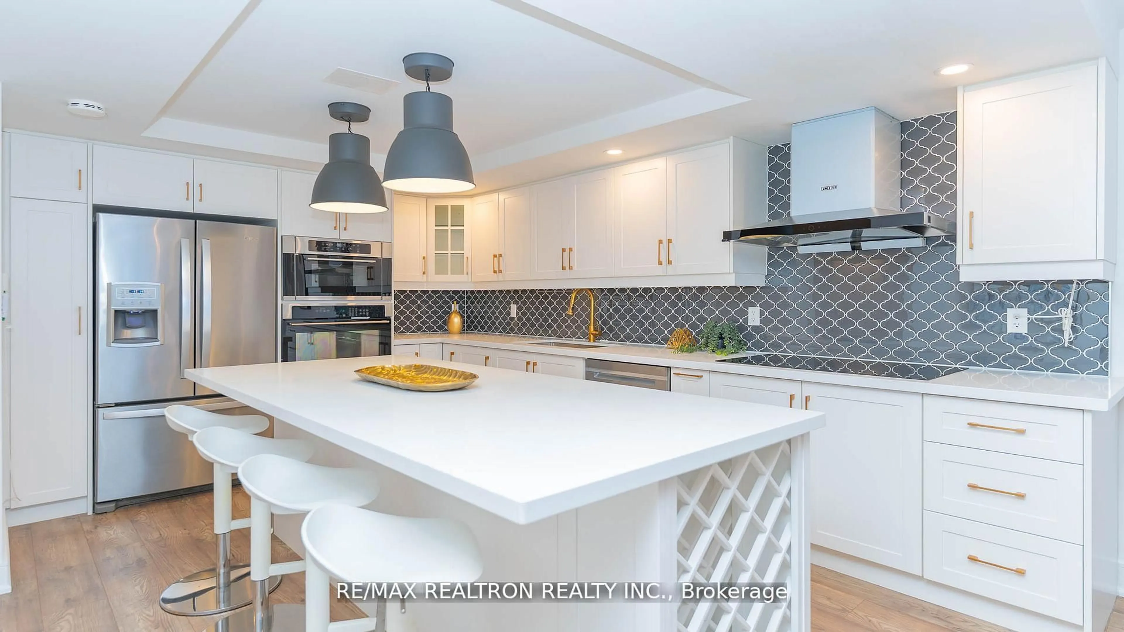 Open concept kitchen, ceramic/tile floor for 131 Beecroft Rd #1505, Toronto Ontario M2N 6G9