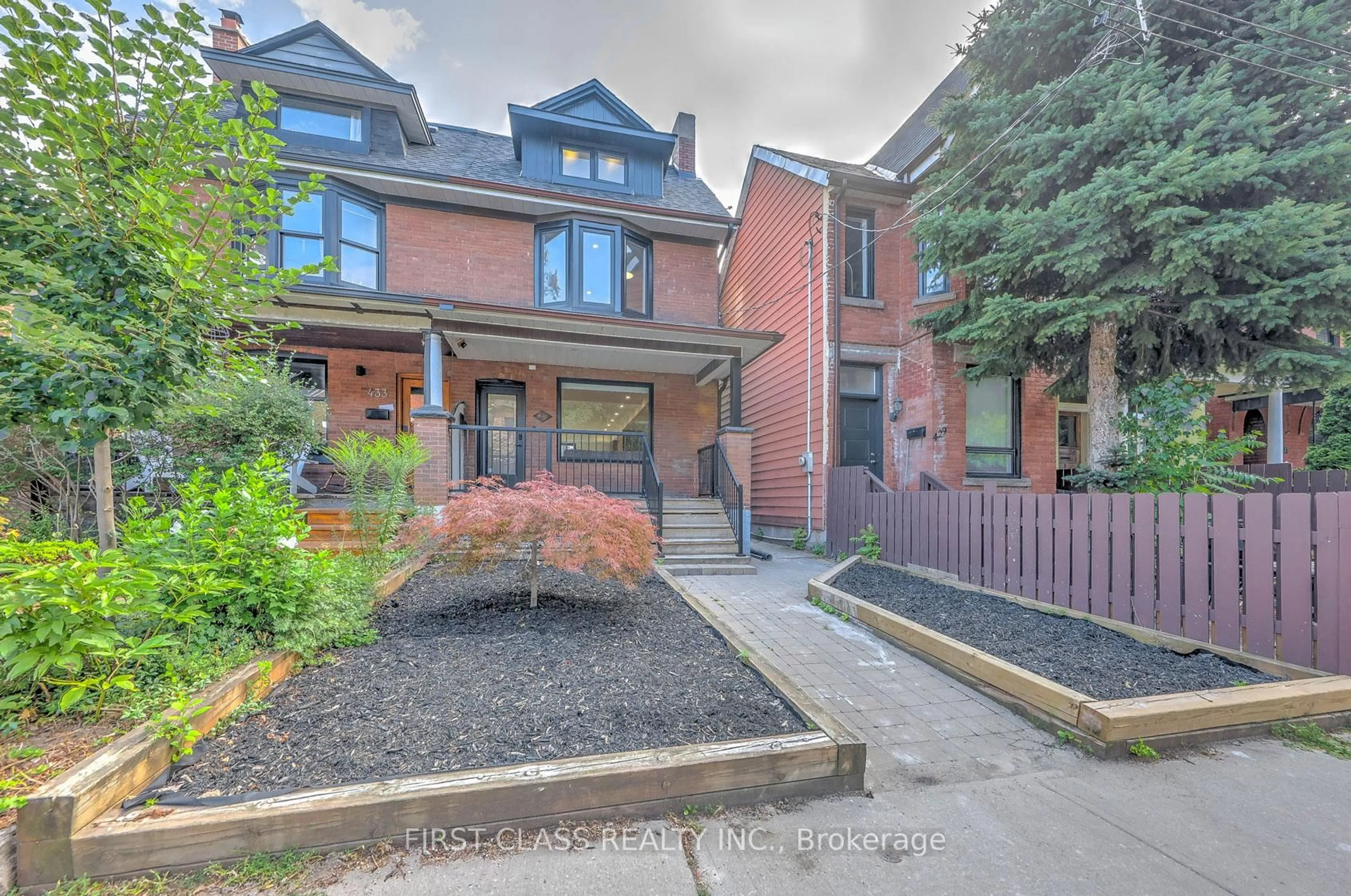 Home with brick exterior material, street for 431 Roxton Rd, Toronto Ontario M6G 3R5