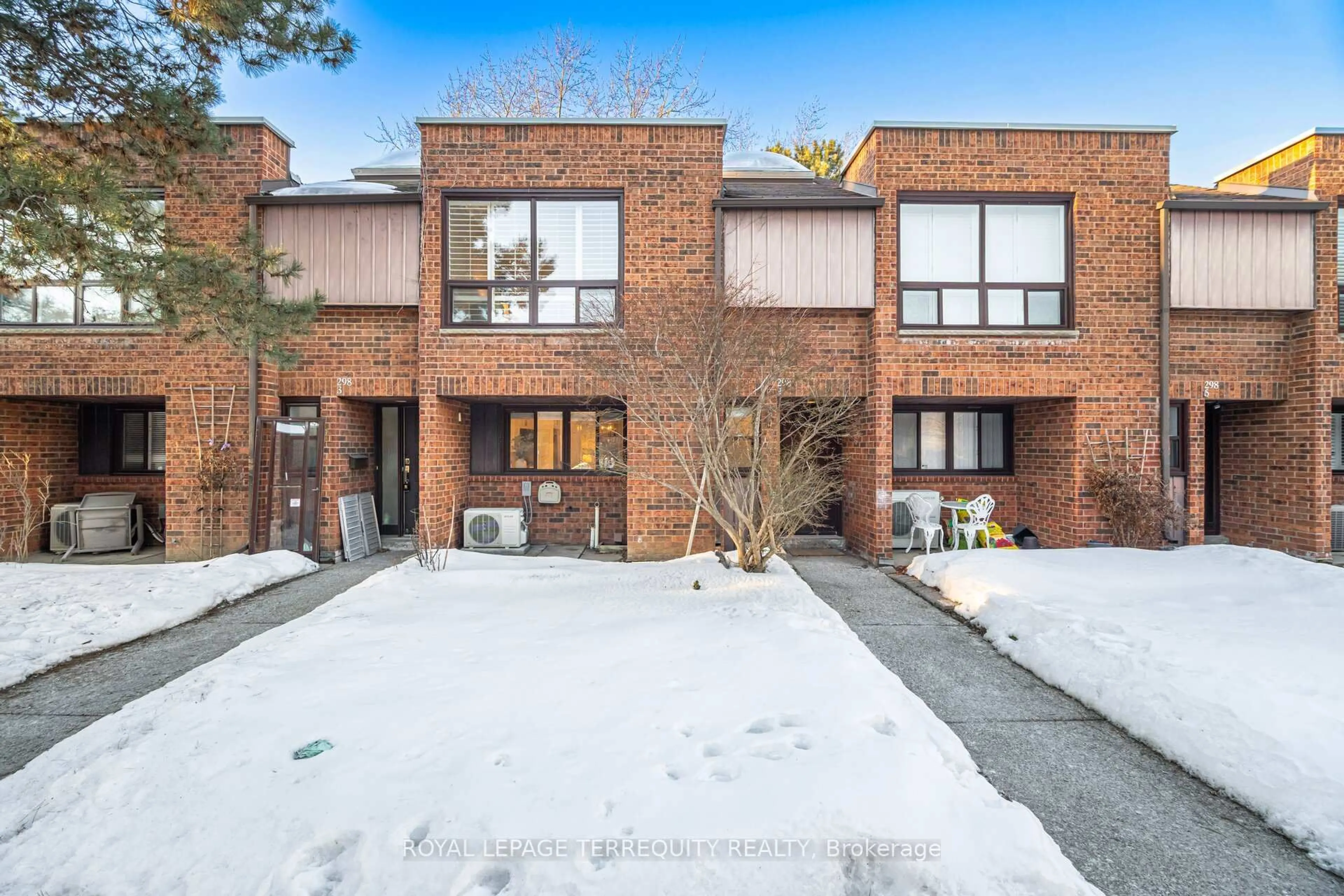 Home with brick exterior material, street for 298 Torresdale Ave #4, Toronto Ontario M2R 3N3