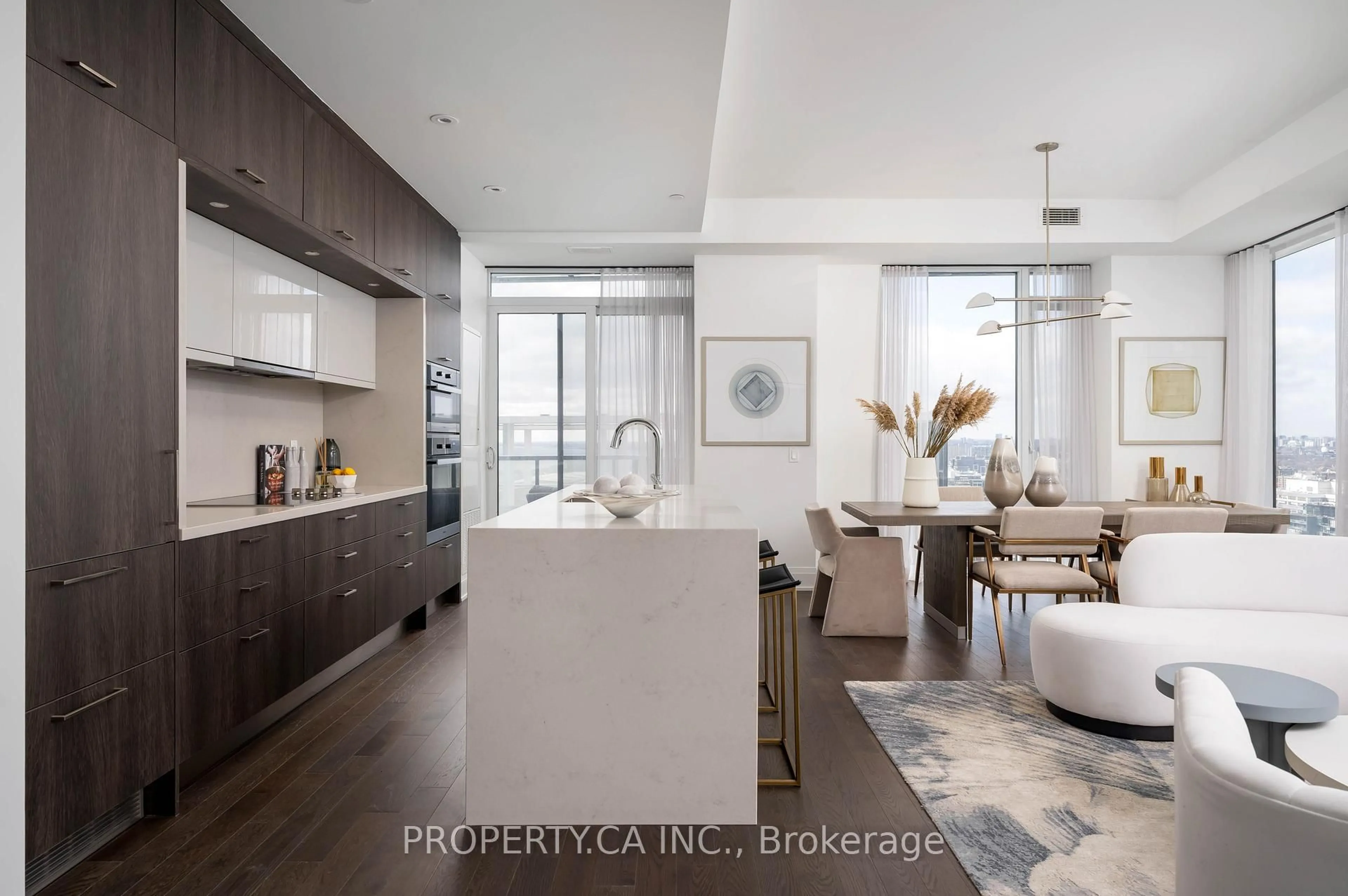Open concept kitchen, ceramic/tile floor for 470 Front St #2305, Toronto Ontario M5V 0V6