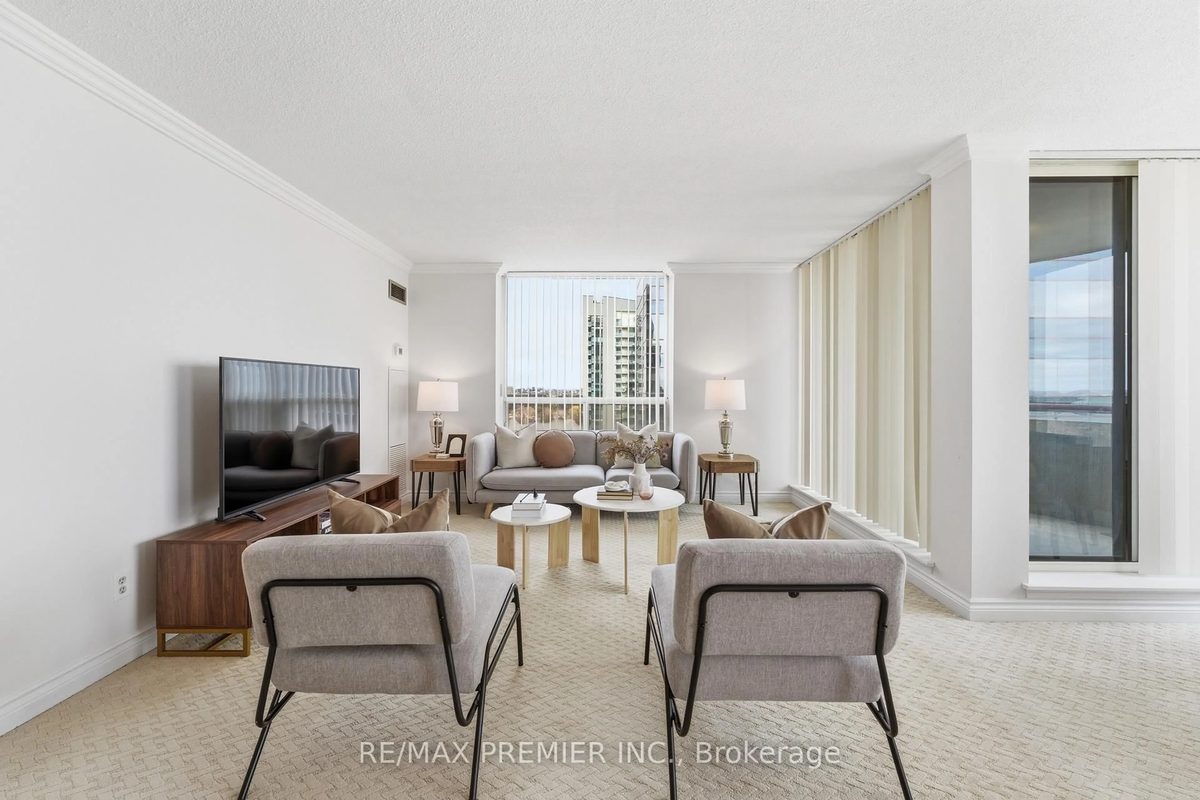 Living room with furniture, unknown for 5765 Yonge St #PH603, Toronto Ontario M2M 4H9