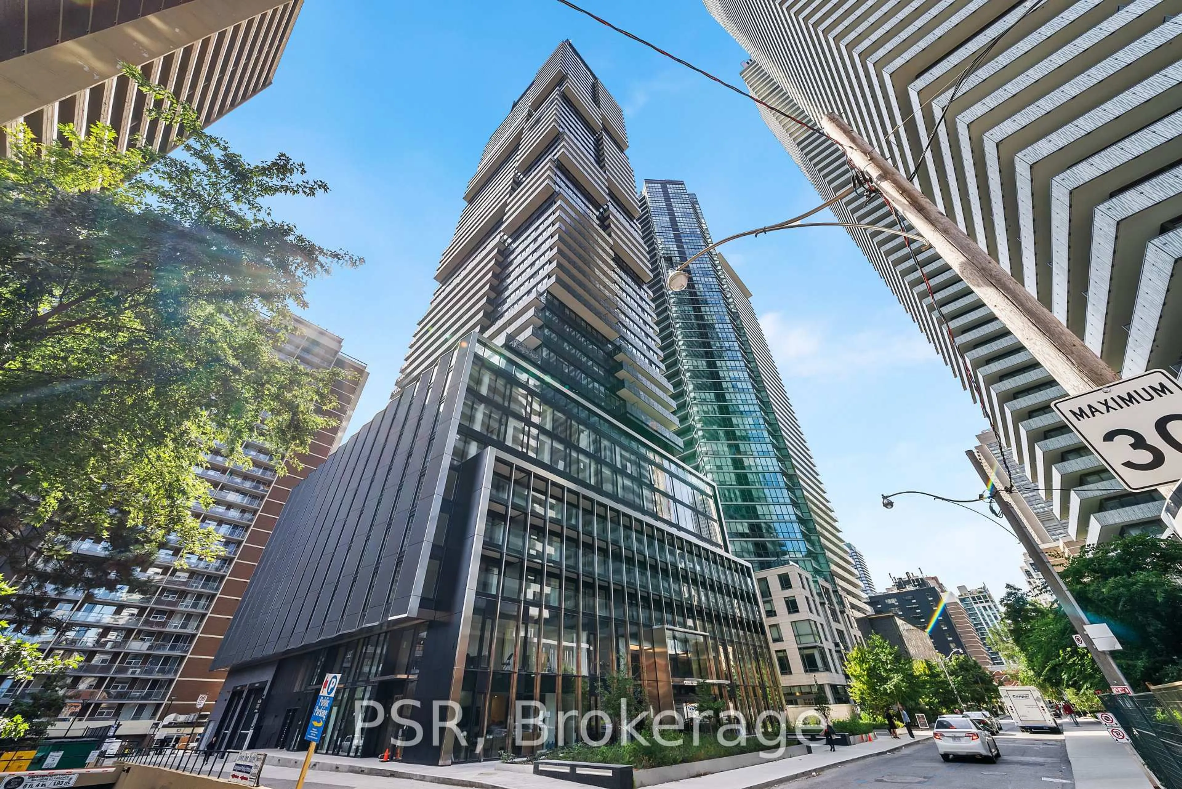 Indoor foyer for 55 Charles St #4102, Toronto Ontario M4Y 0J1