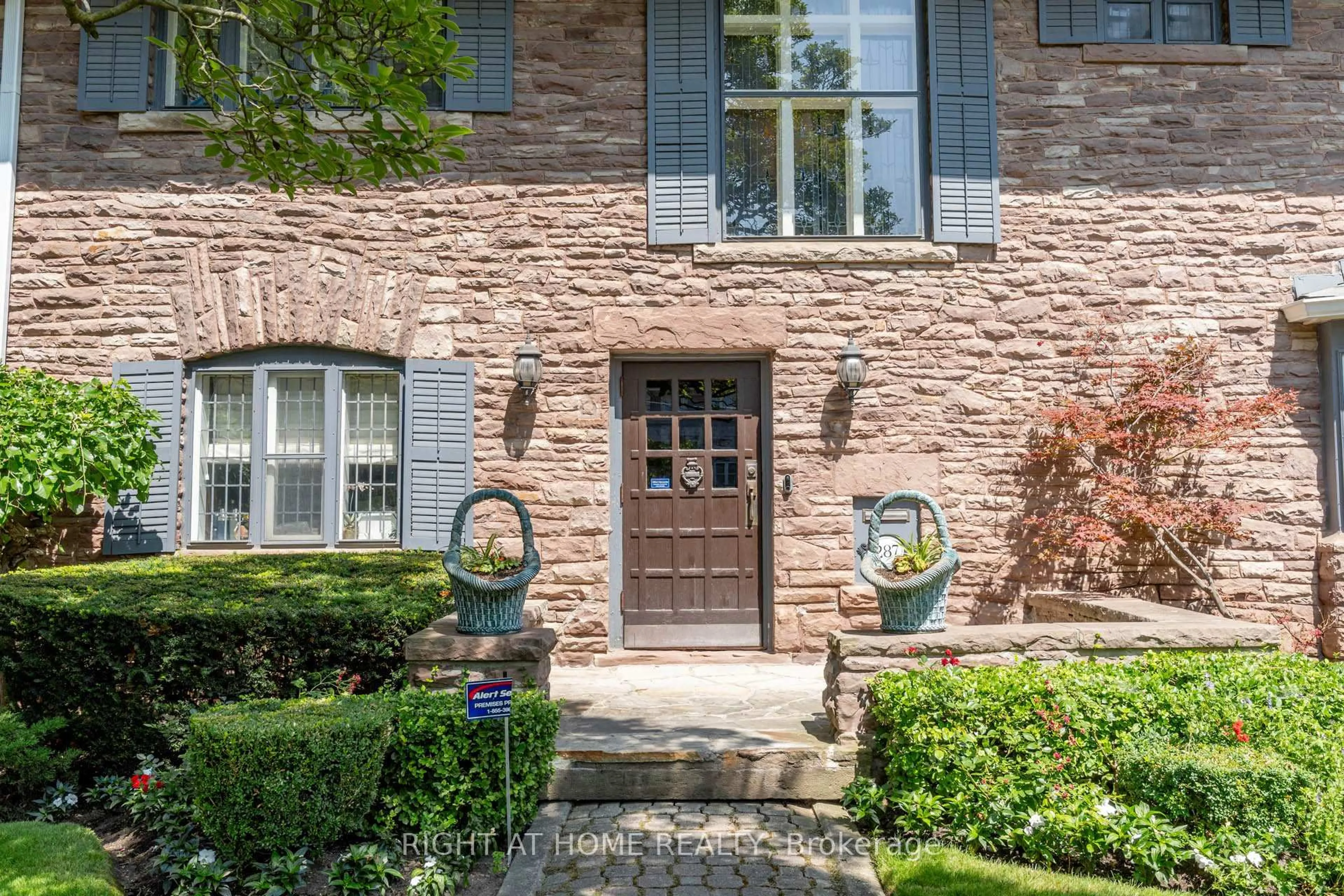 Home with brick exterior material, street for 287 RUSSELL HILL Rd, Toronto Ontario M4V 2T5