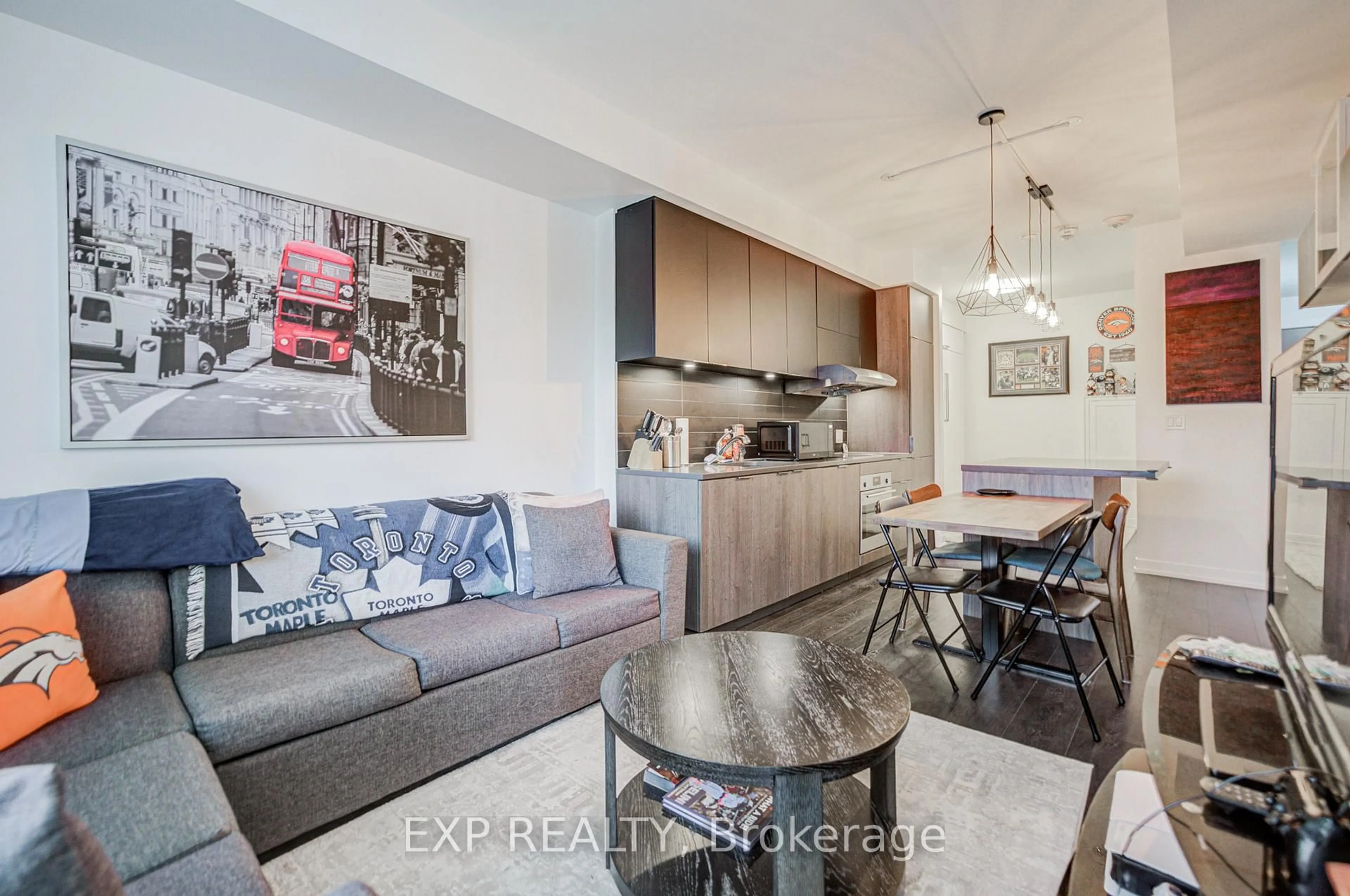 Open concept kitchen, unknown for 223 St Clair Ave #209, Toronto Ontario M4V 1R3