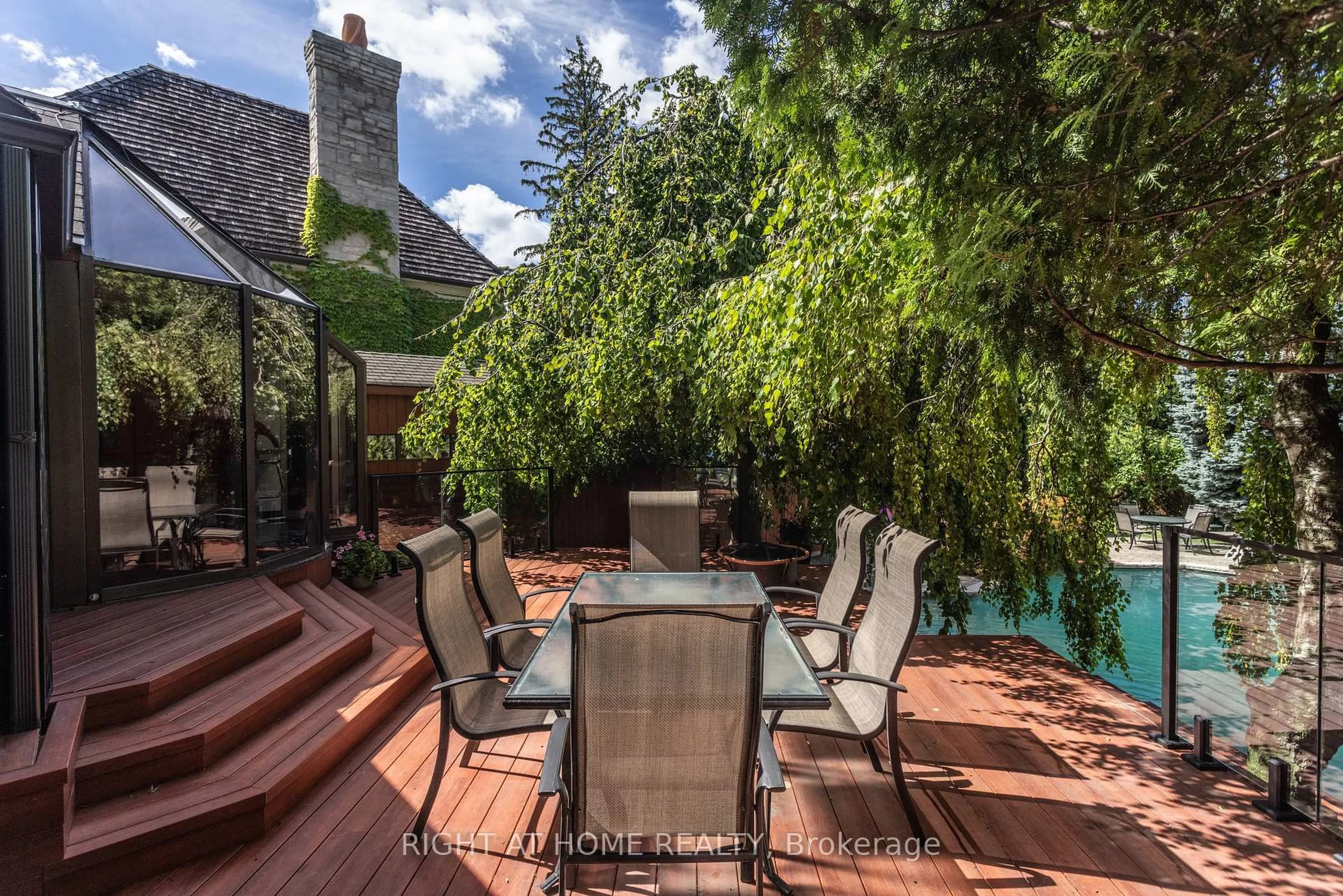 Patio, street for 428 Russell Hill Rd, Toronto Ontario M5P 2S3