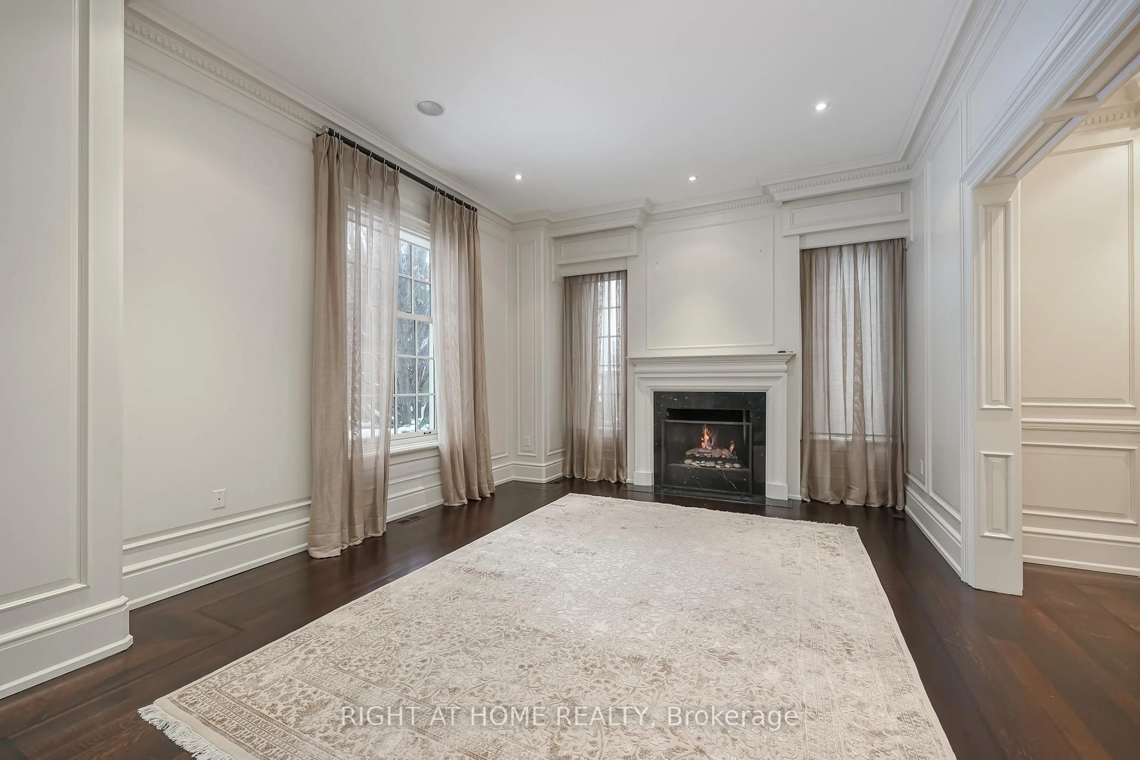A pic of a room for 41 Old Forest Hill Rd, Toronto Ontario M5P 2P8