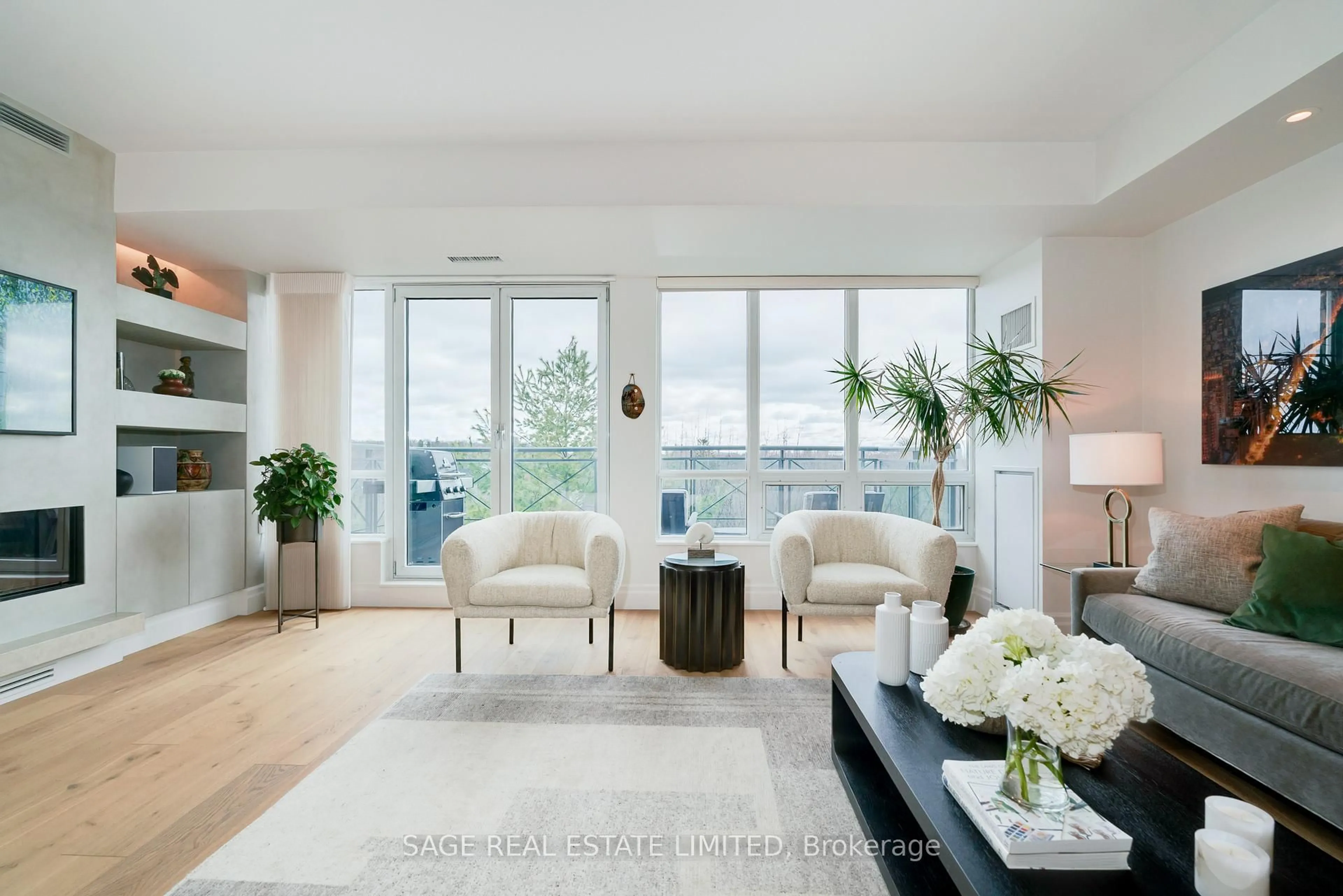 Living room with furniture, unknown for 20 Scrivener Sq #615, Toronto Ontario M4W 3X9