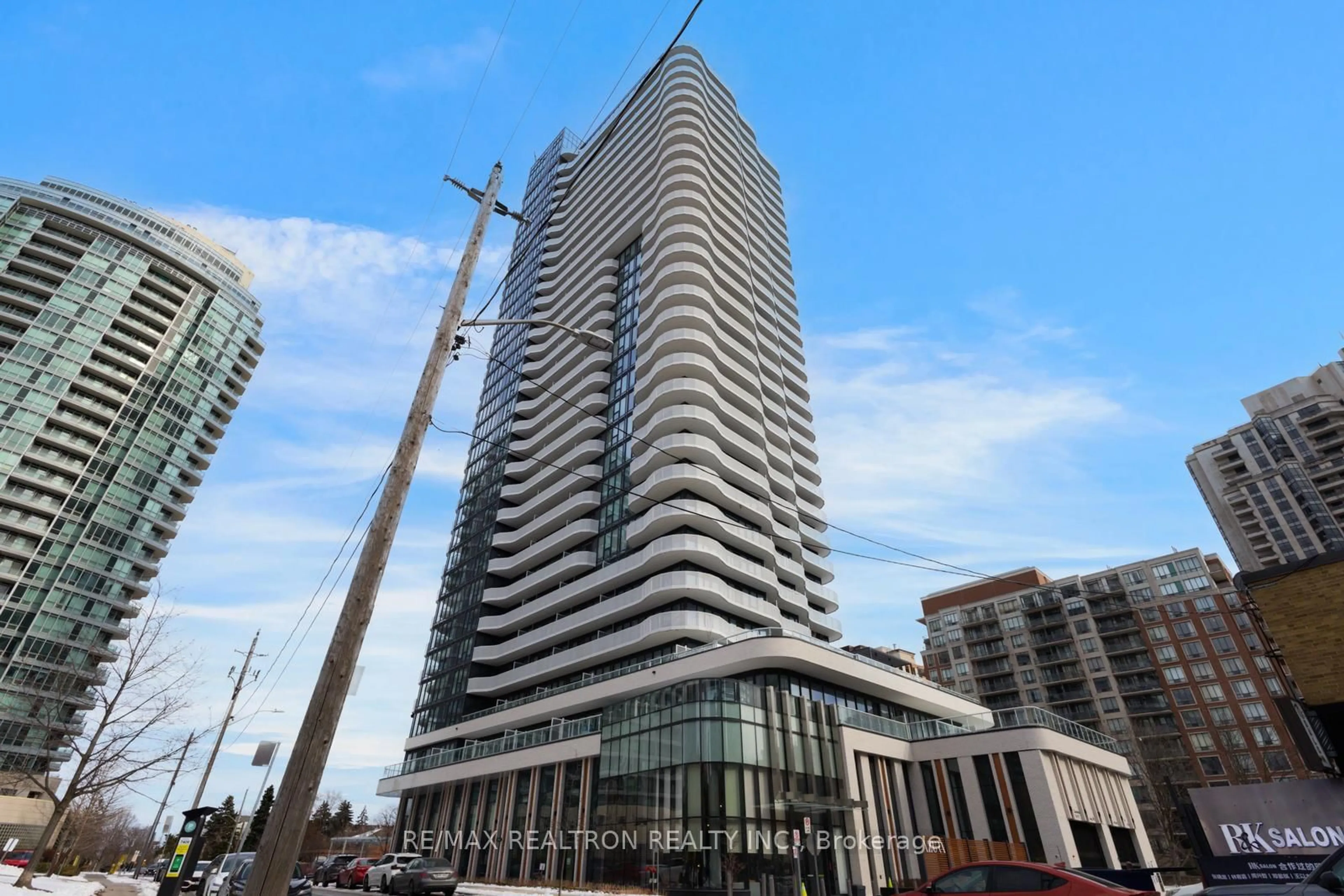 Indoor foyer for 15 Holmes Ave #1701, Toronto Ontario M2N 0L4