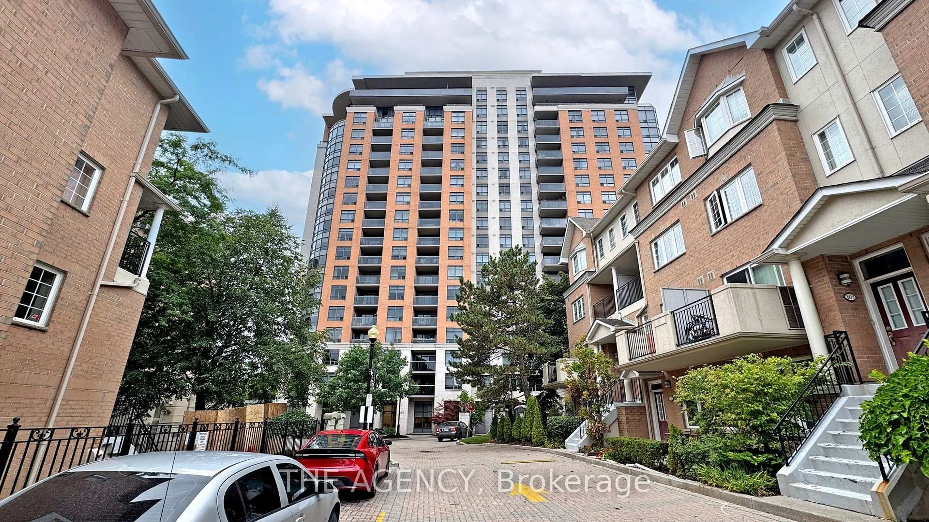 A pic from outside/outdoor area/front of a property/back of a property/a pic from drone, city buildings view from balcony for 880 Grandview Way #1402, Toronto Ontario M2N 7B2