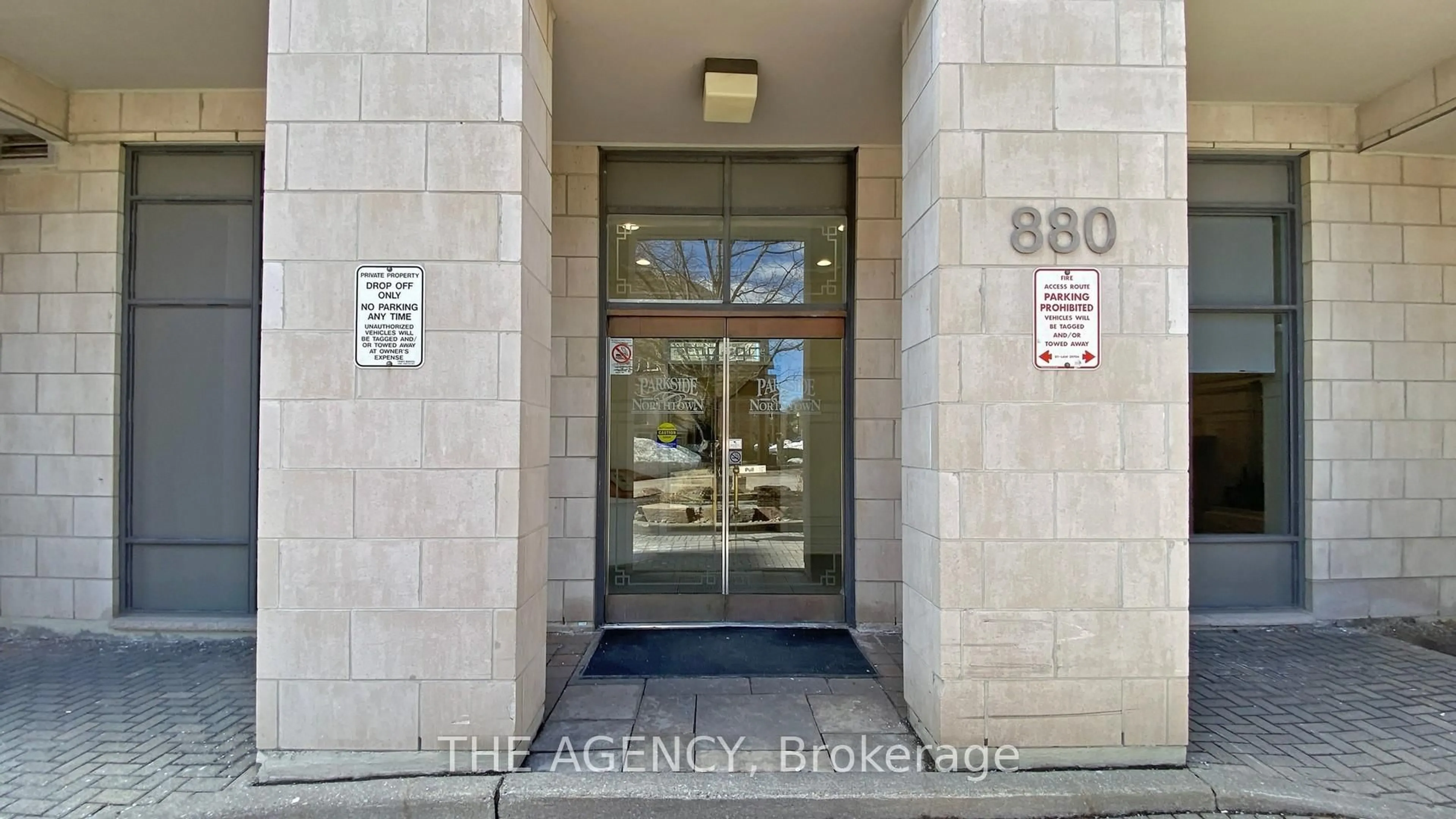 Unknown for 880 Grandview Way #1402, Toronto Ontario M2N 7B2