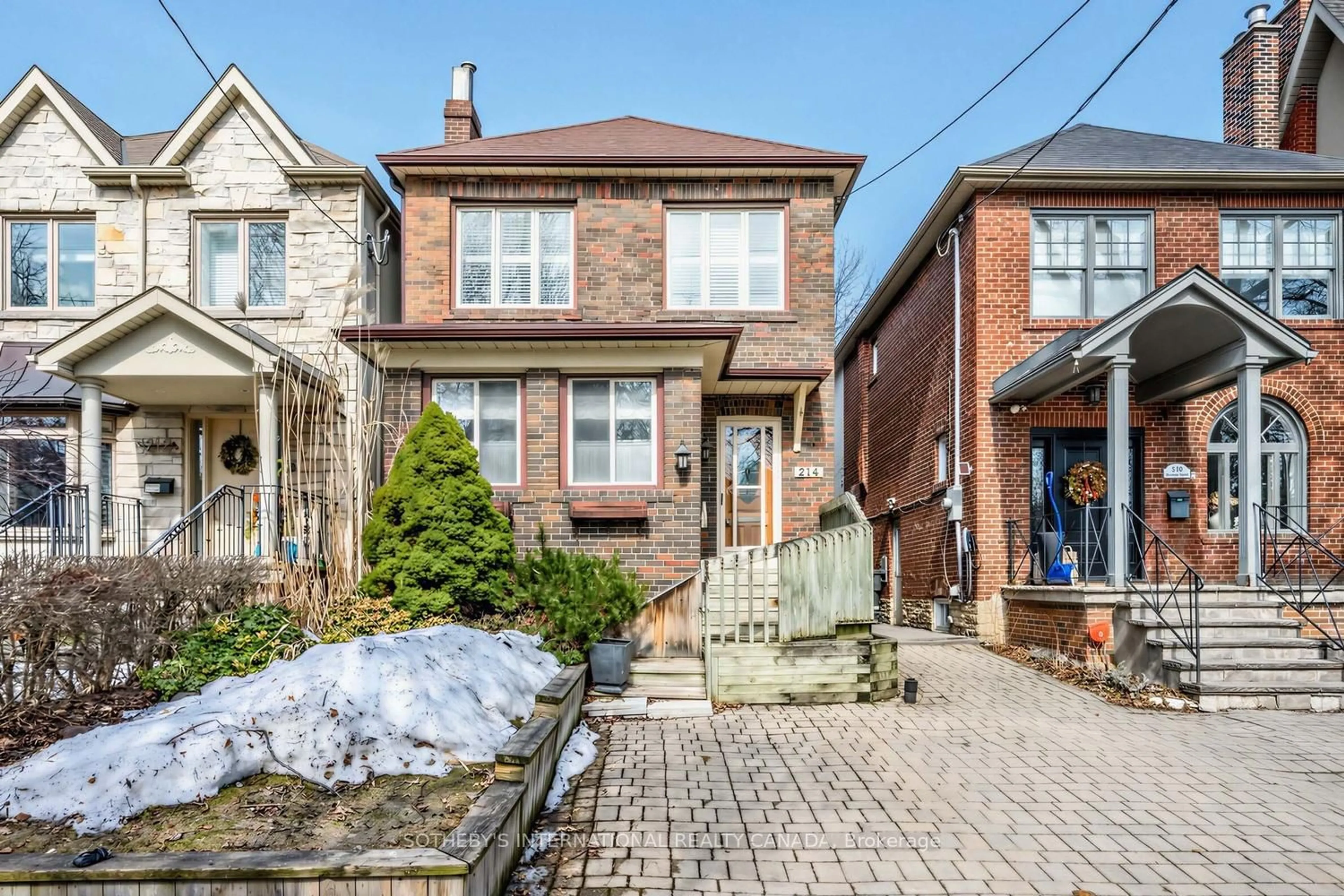 Home with brick exterior material, street for 214 Belsize Dr, Toronto Ontario M4S 1M4