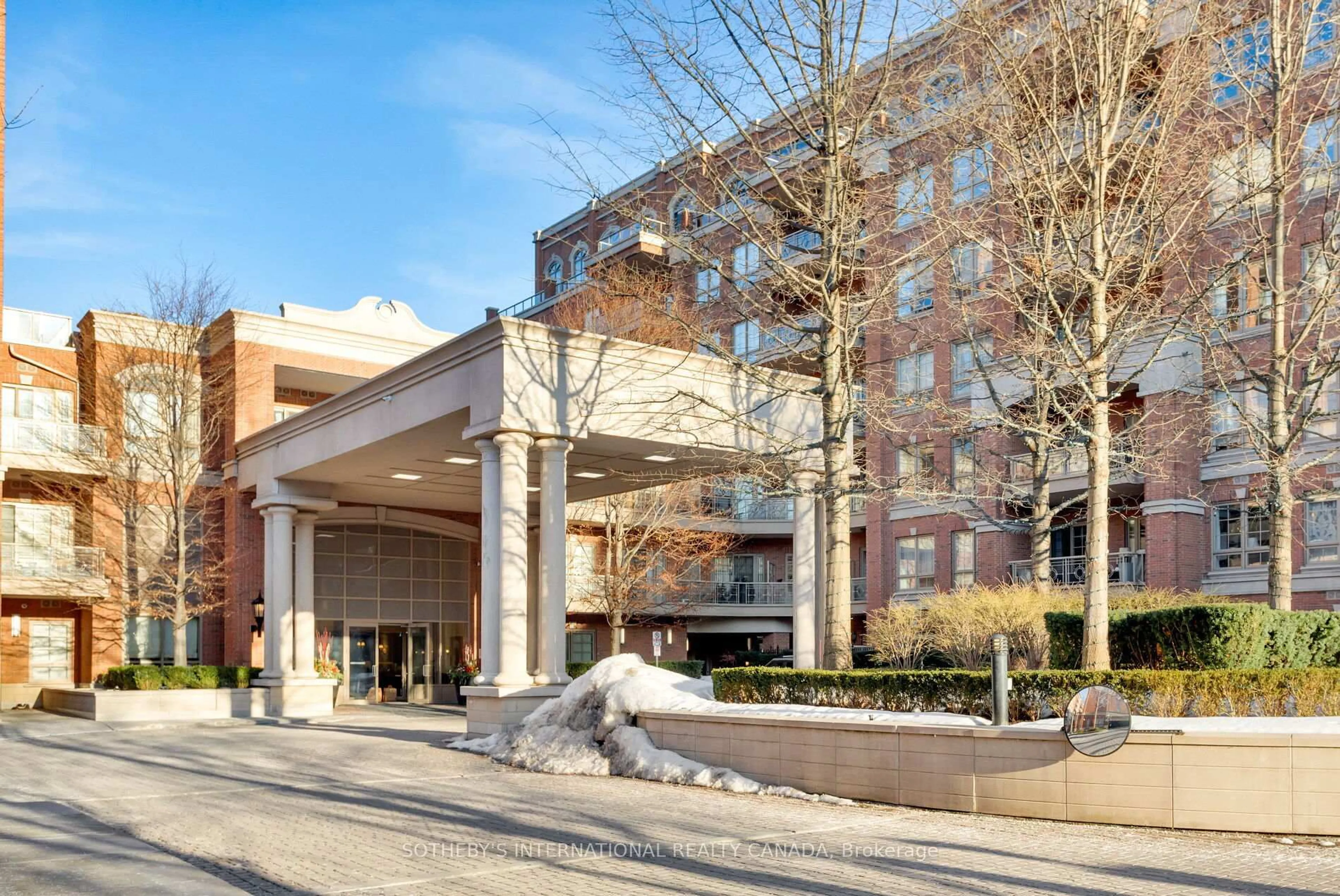 Unknown for 21 Burkebrook Pl #225, Toronto Ontario M4G 0A2