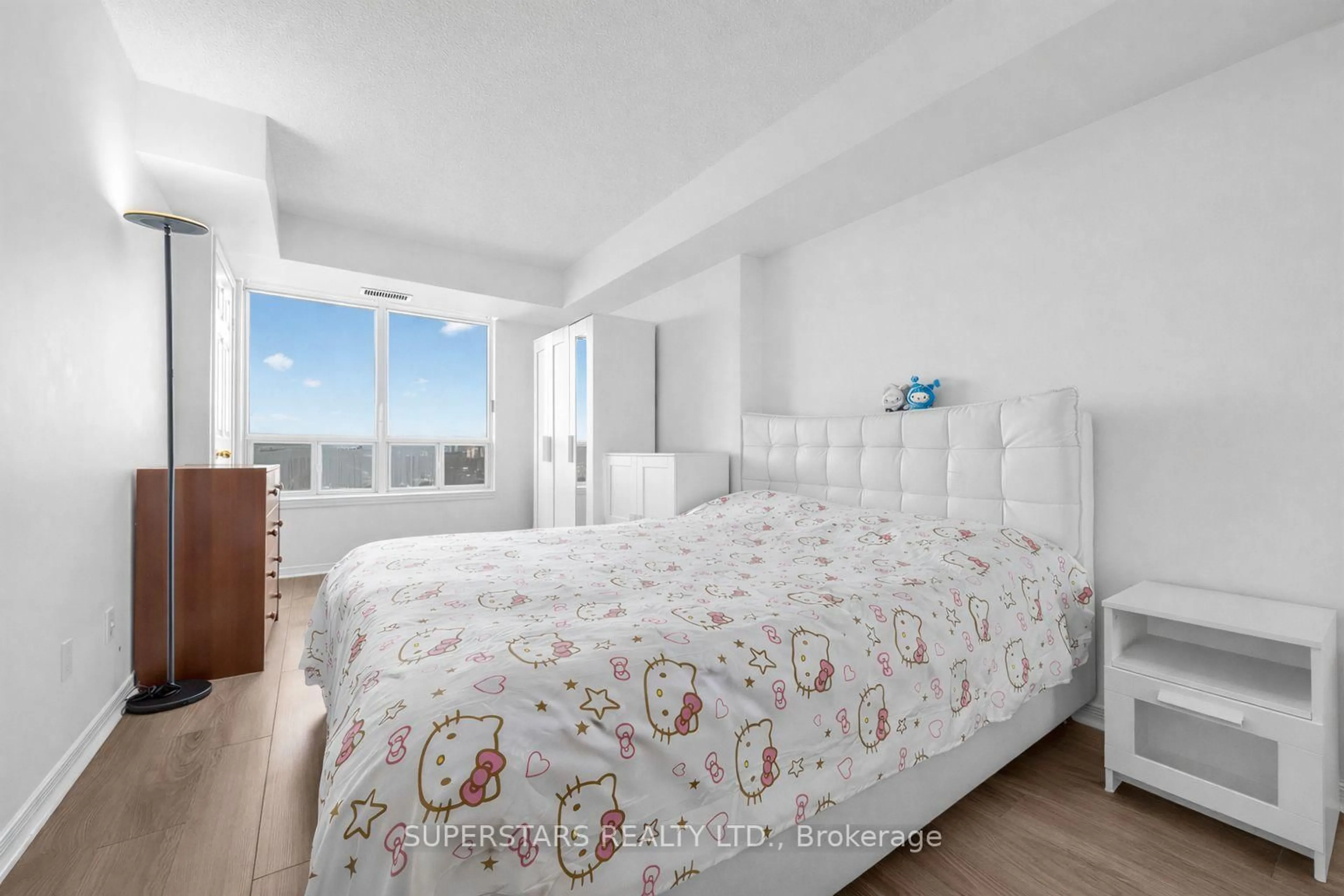 Bedroom with bed, unknown for 8 Hillcrest Ave #1509, Toronto Ontario M2N 6Y6