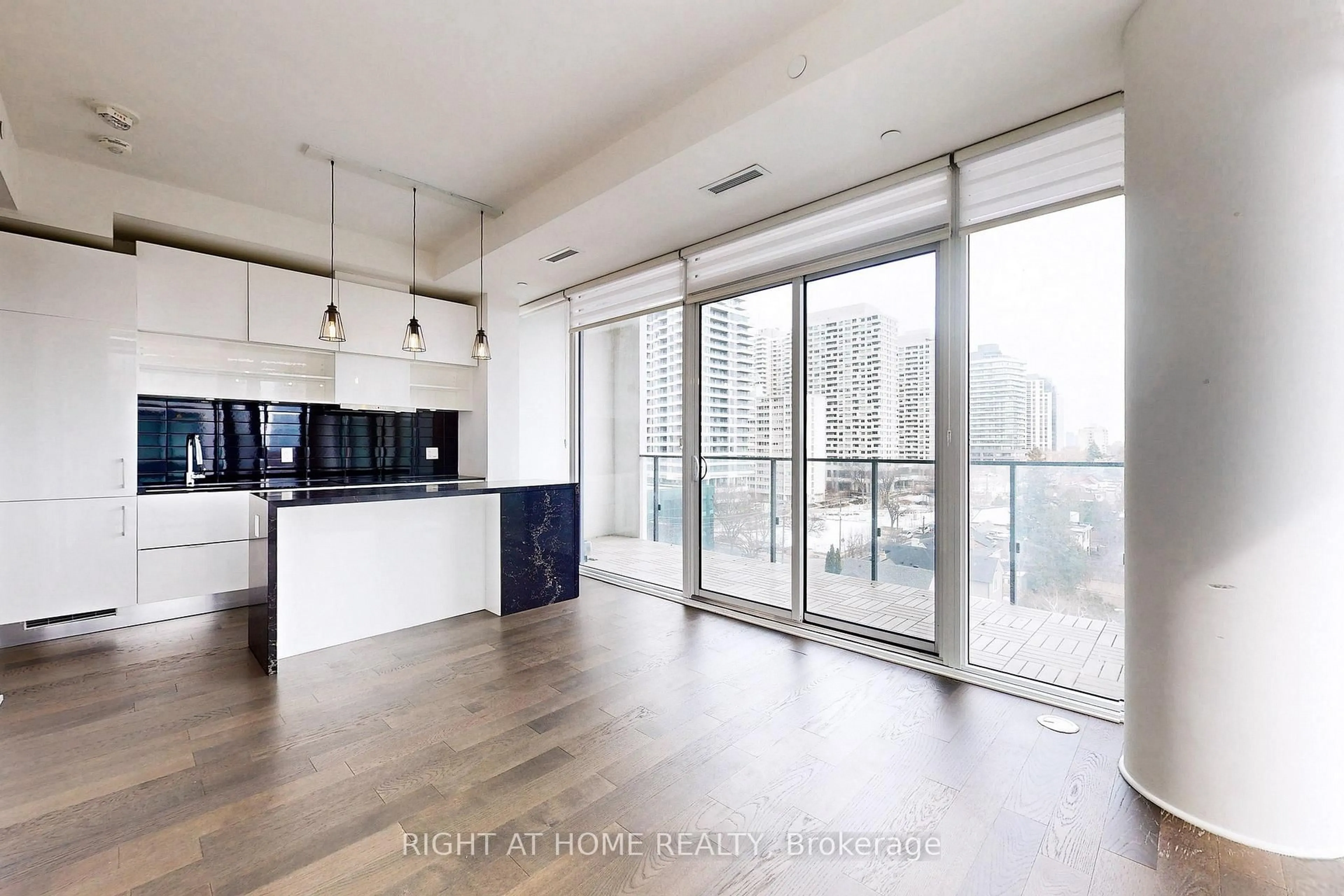 Open concept kitchen, unknown for 5 Soudan Ave #905, Toronto Ontario M4S 0B1
