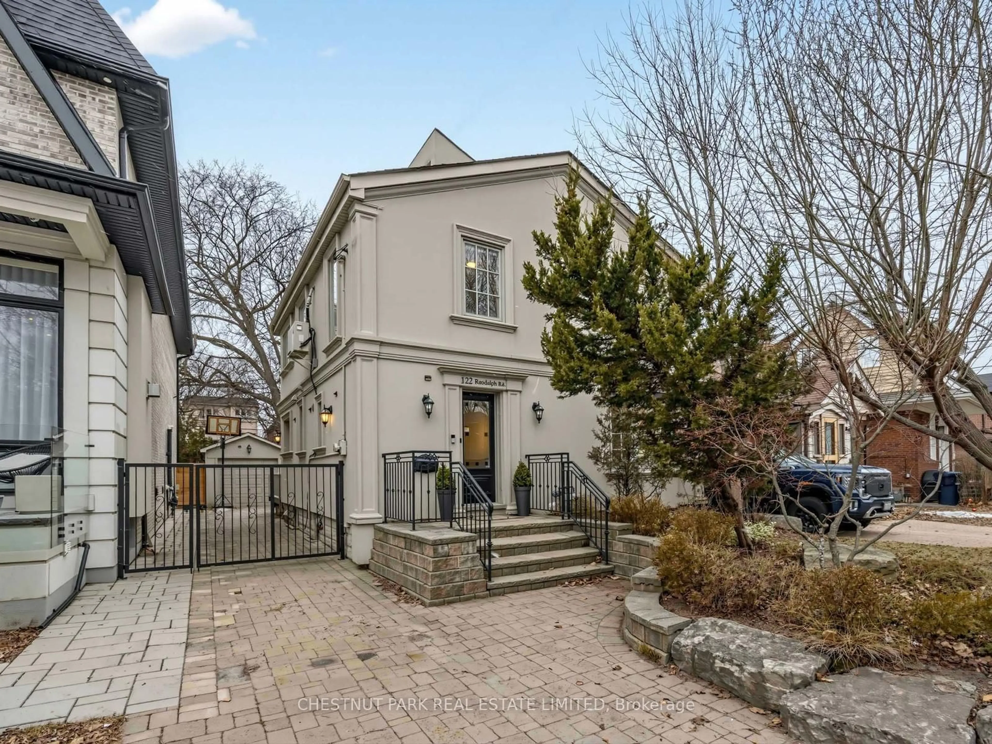 Unknown for 122 Randolph Rd, Toronto Ontario M4G 3R9