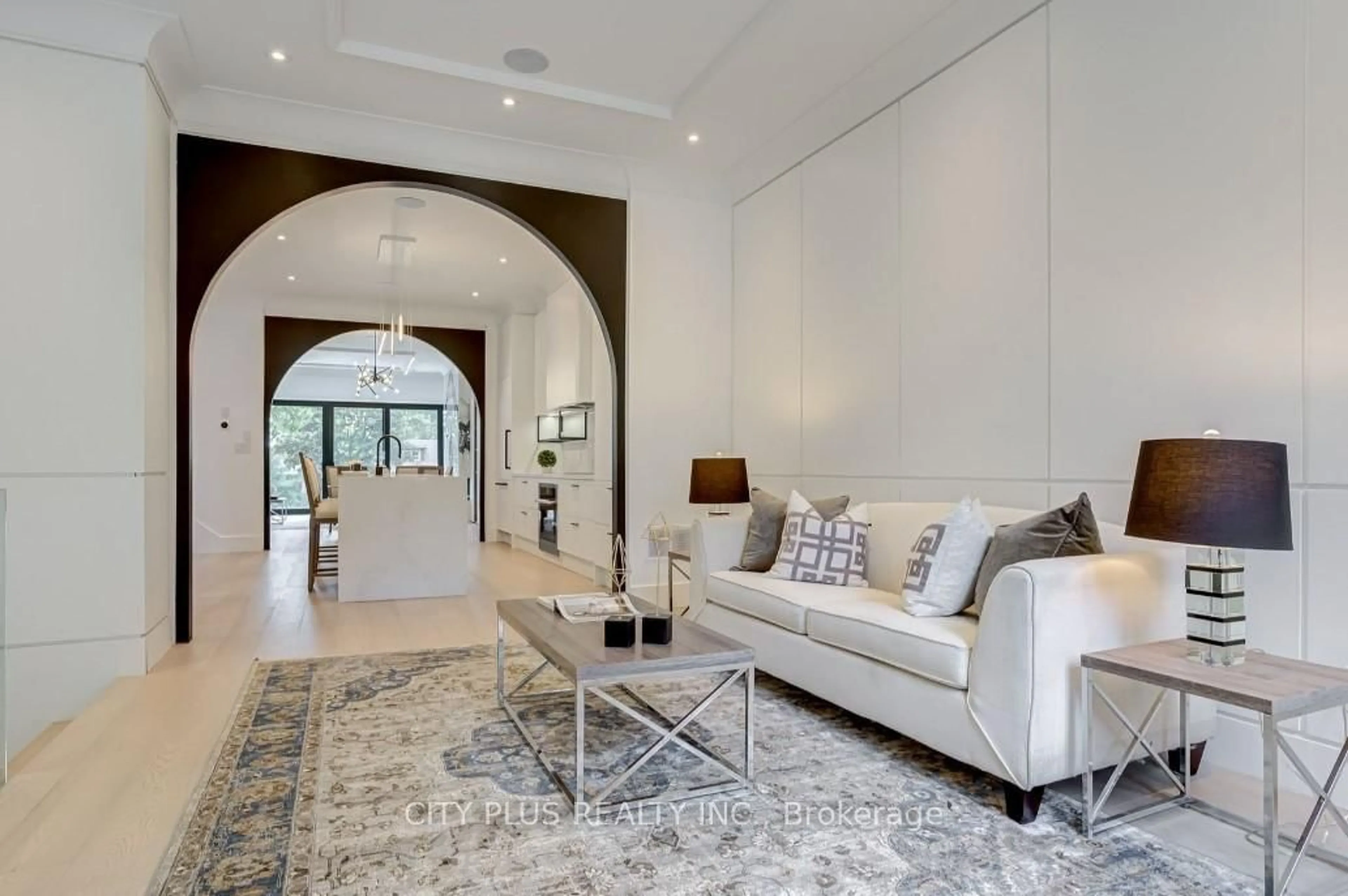 Unknown for 119 Glengrove Ave, Toronto Ontario M4R 1P1