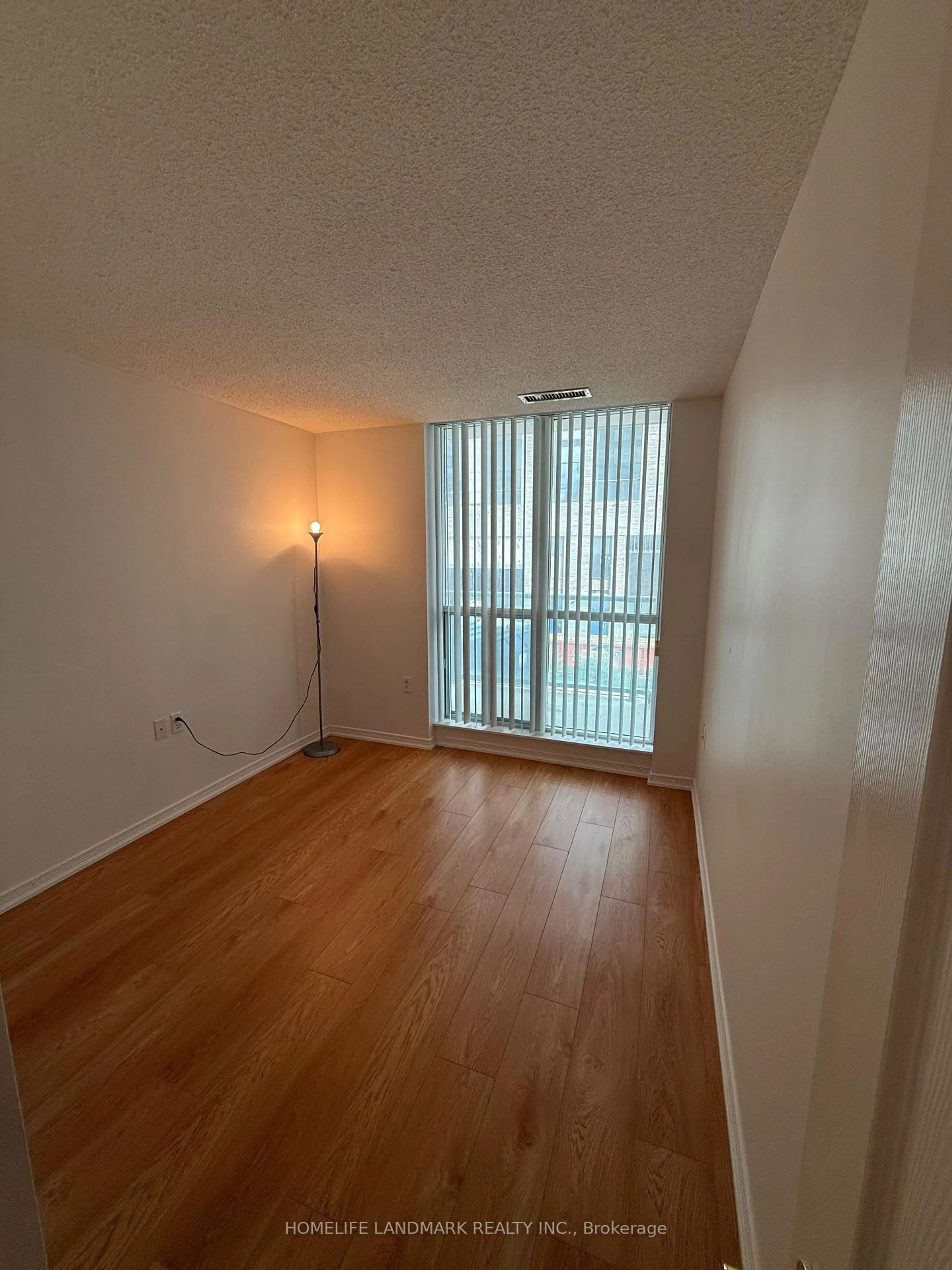 A pic of a room for 28 Olive Ave #215, Toronto Ontario M2N 7E6