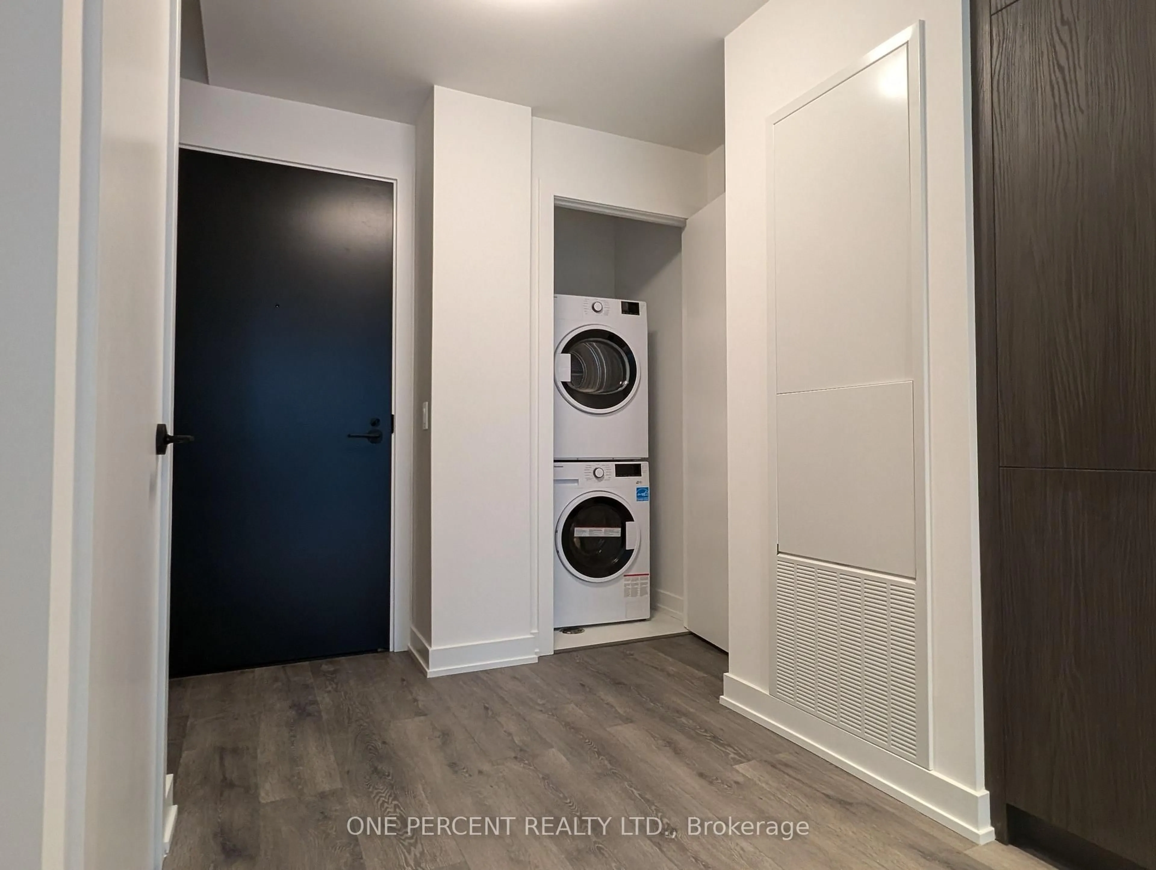 Unknown for 127 Broadway Ave #1104, Toronto Ontario M4P 1V4