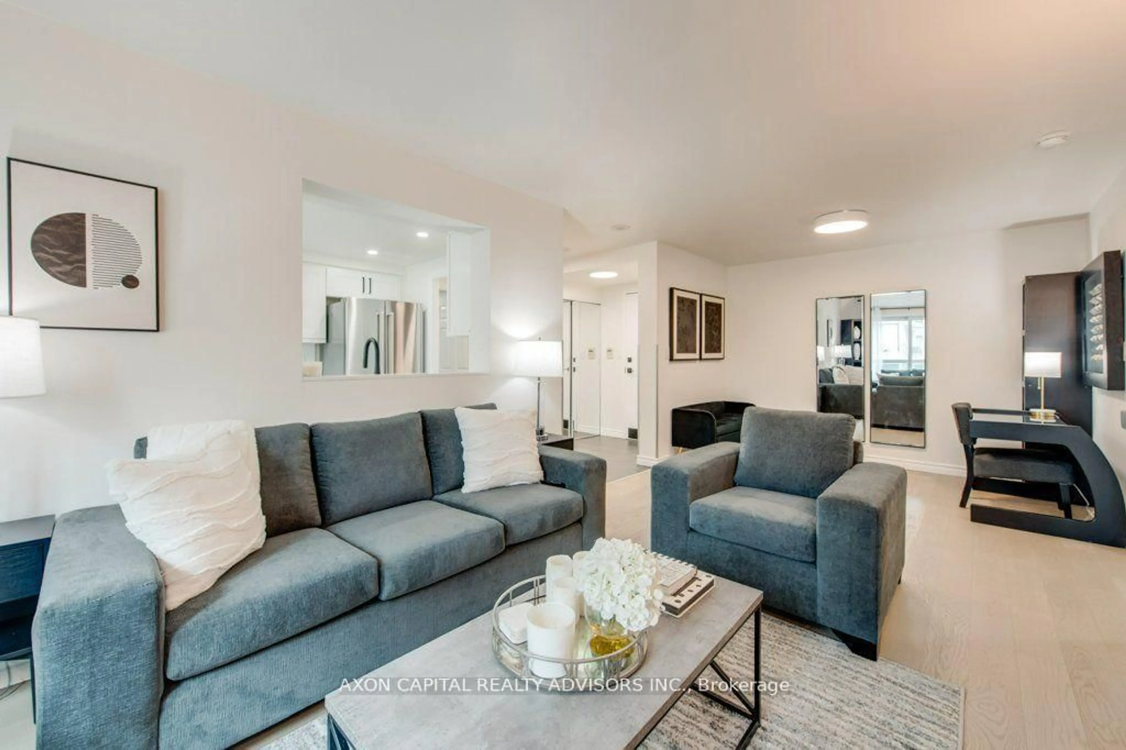 Living room with furniture, unknown for 168 Simcoe St #1513, Toronto Ontario M5H 4C9