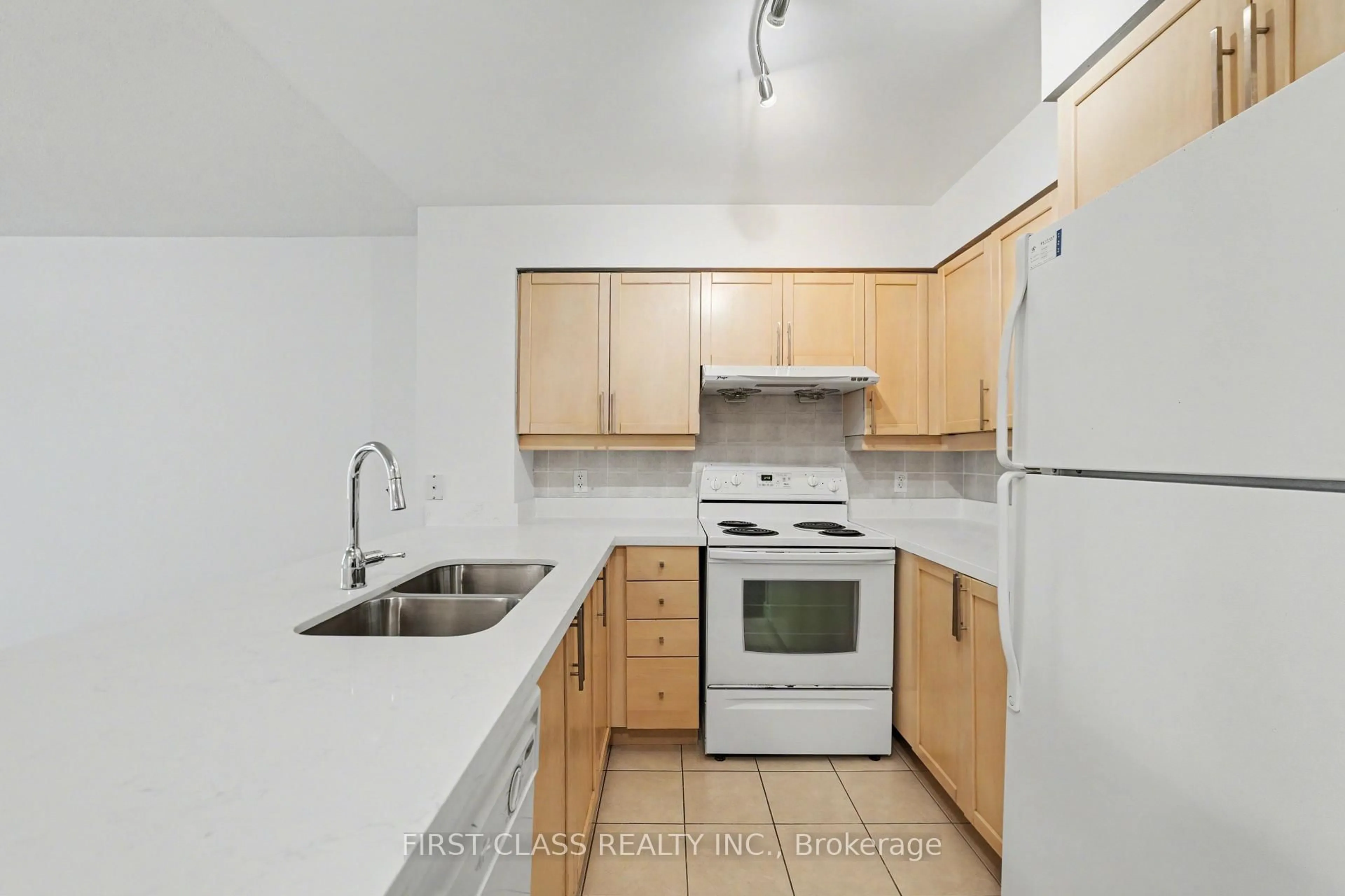 Standard kitchen, unknown for 23 Hollywood Ave #2909, Toronto Ontario M2N 6P5
