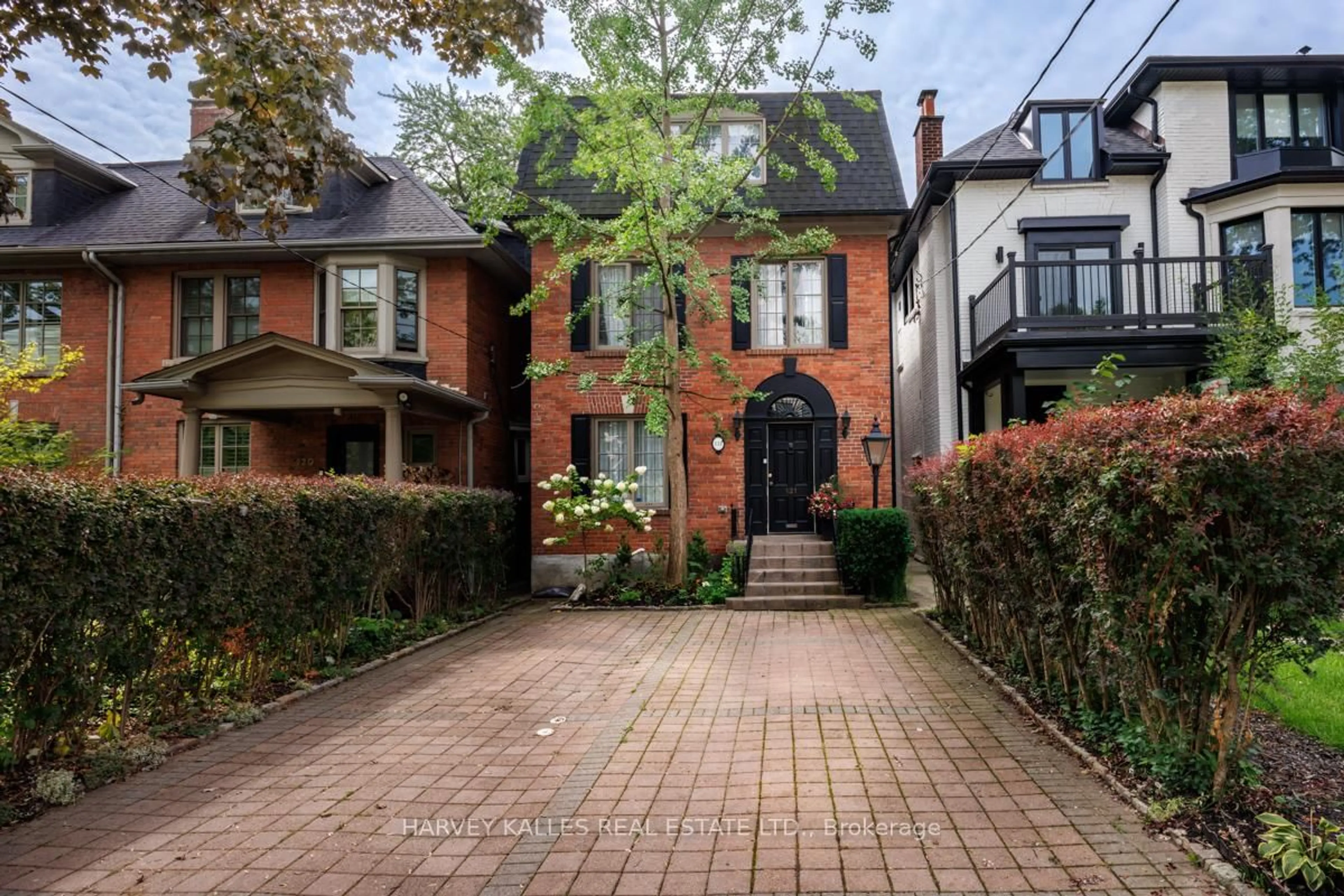 Home with brick exterior material, street for 131 Balmoral Ave, Toronto Ontario M4V 1J5