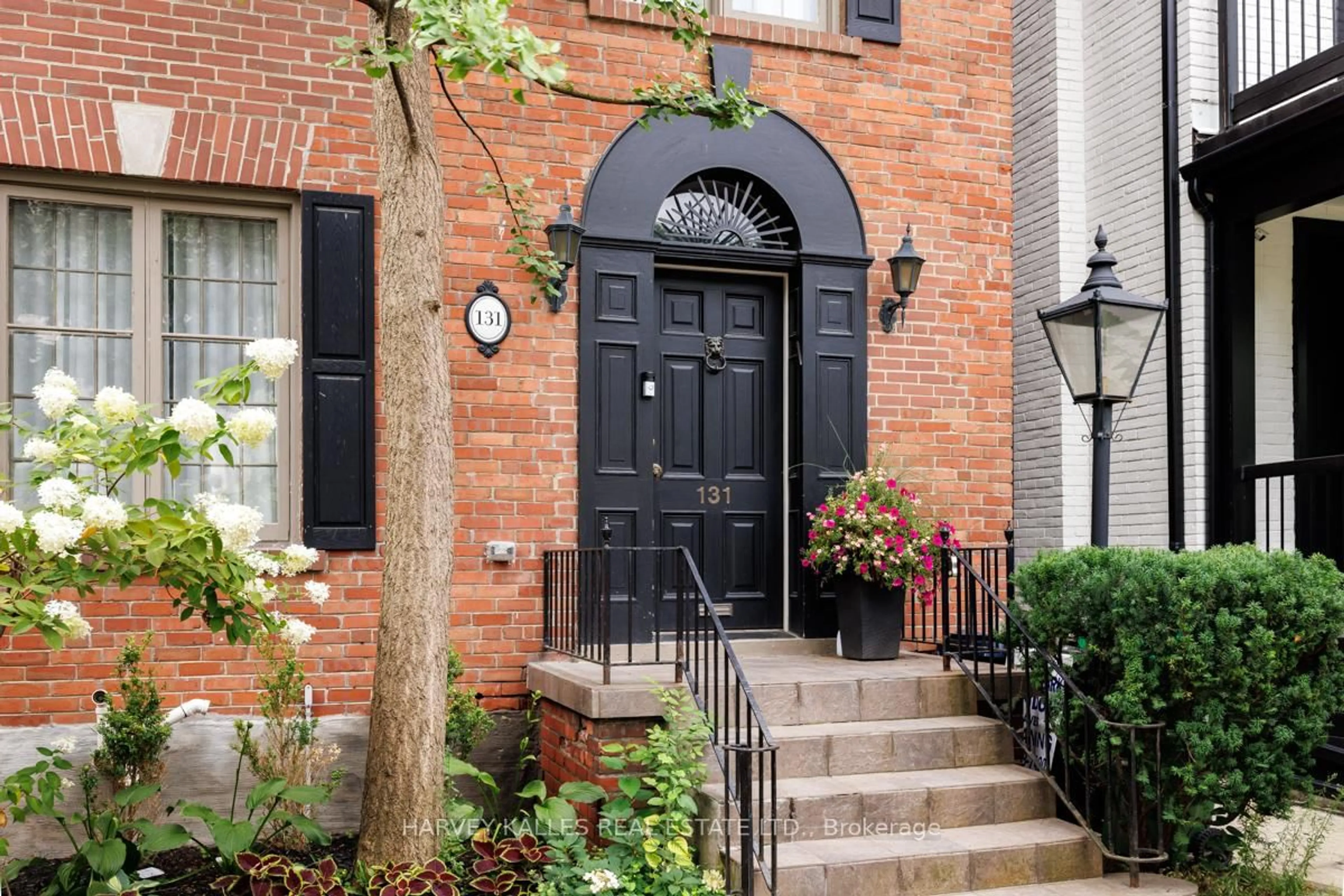 Home with brick exterior material, street for 131 Balmoral Ave, Toronto Ontario M4V 1J5