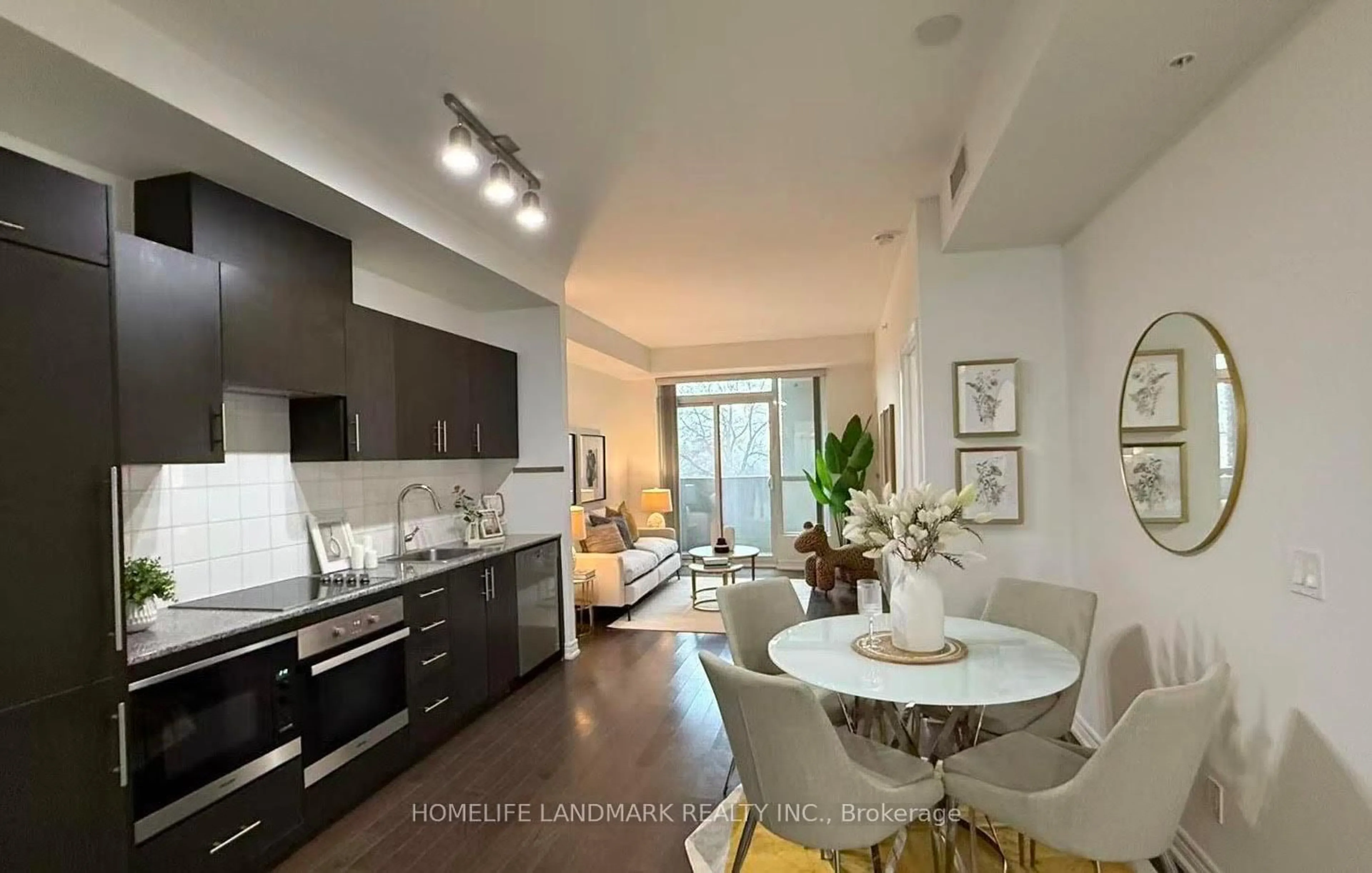 Unknown for 23 Glebe Rd #304, Toronto Ontario M5P 0A1