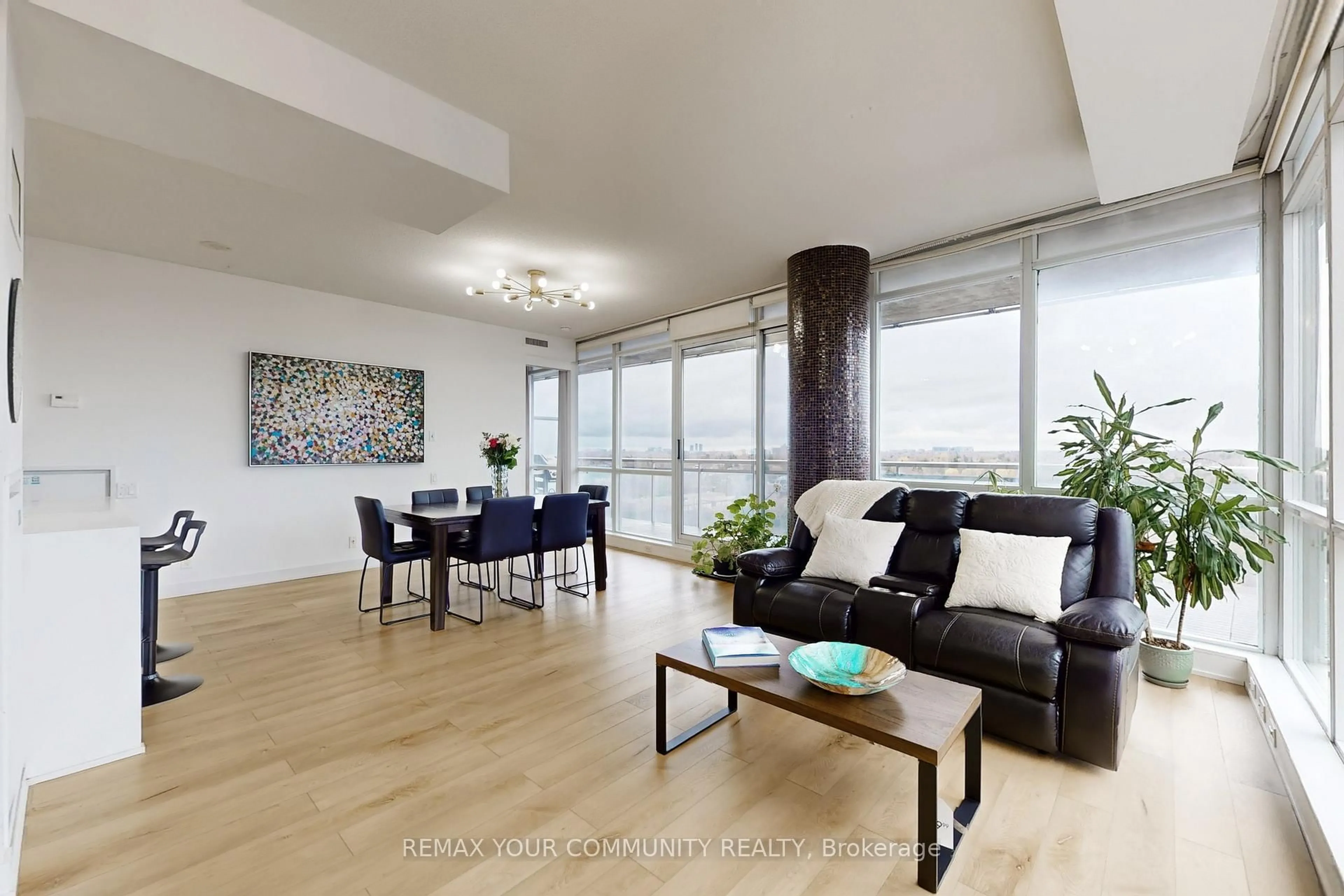 Unknown for 30 Canterbury Pl #1602, Toronto Ontario M2N 0B9