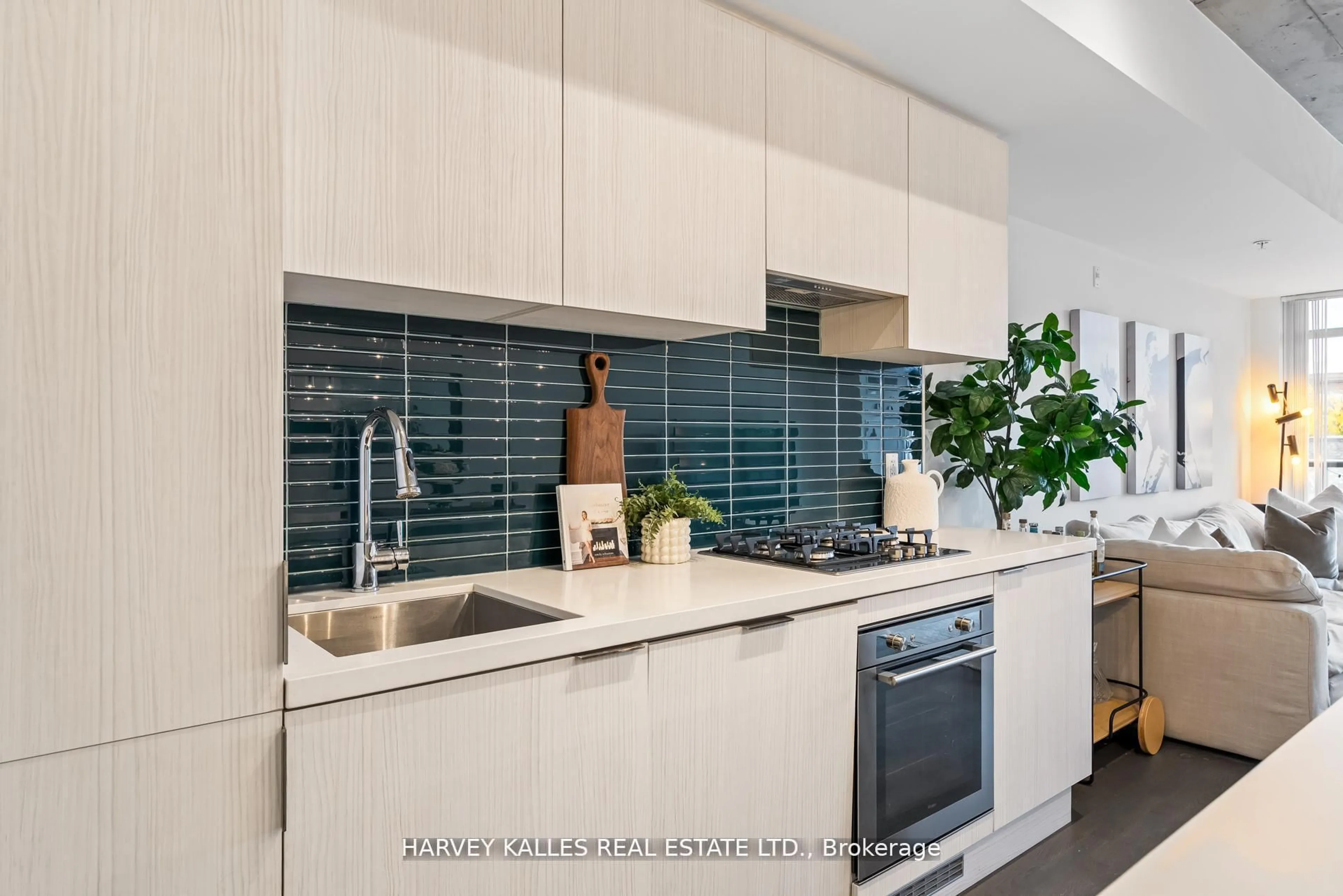 Contemporary kitchen, ceramic/tile floor for 109 Ossington Ave #318, Toronto Ontario M6J 0G1