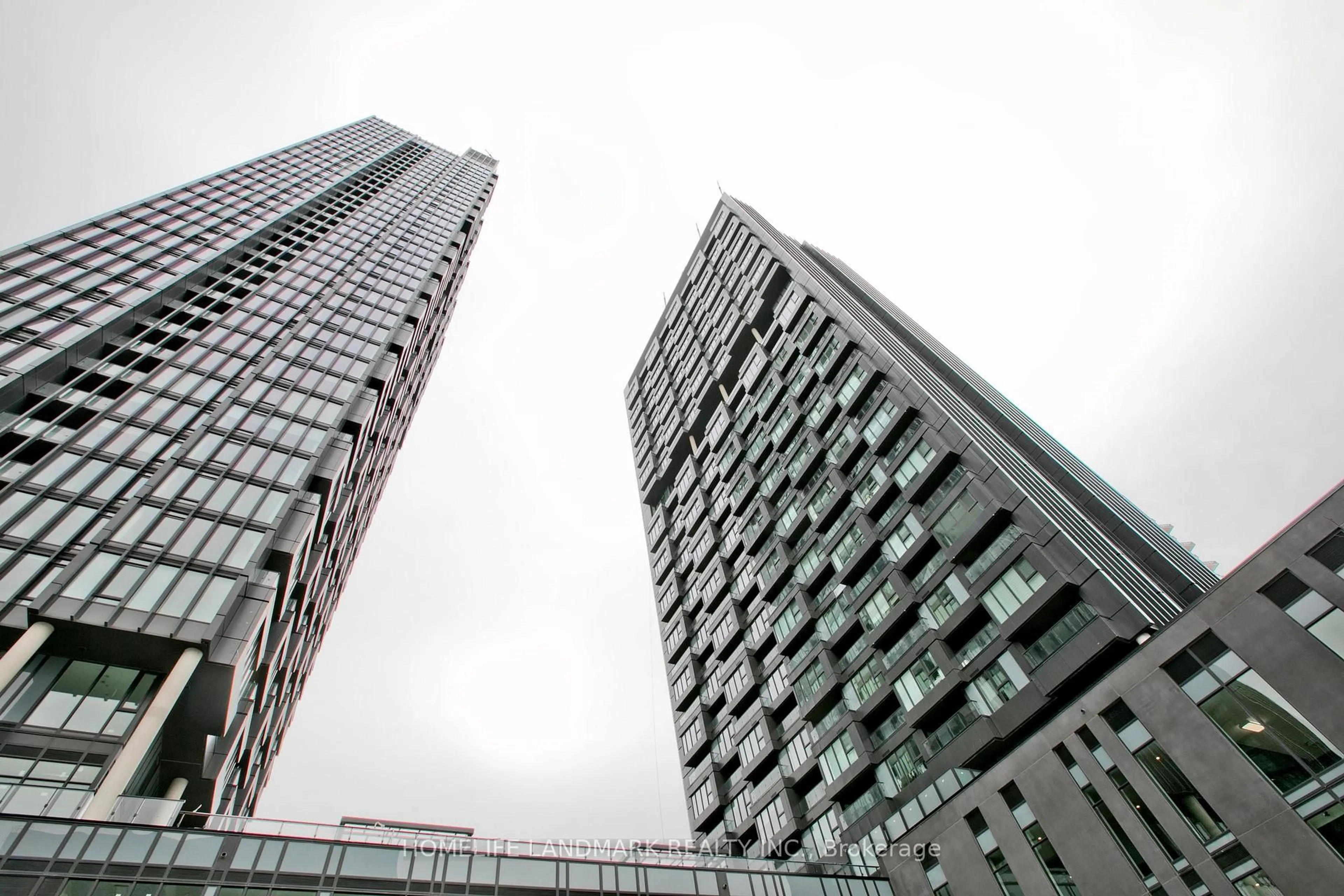 Blurry image for 1 Quarringrton Lane, Toronto Ontario M3C 0S6