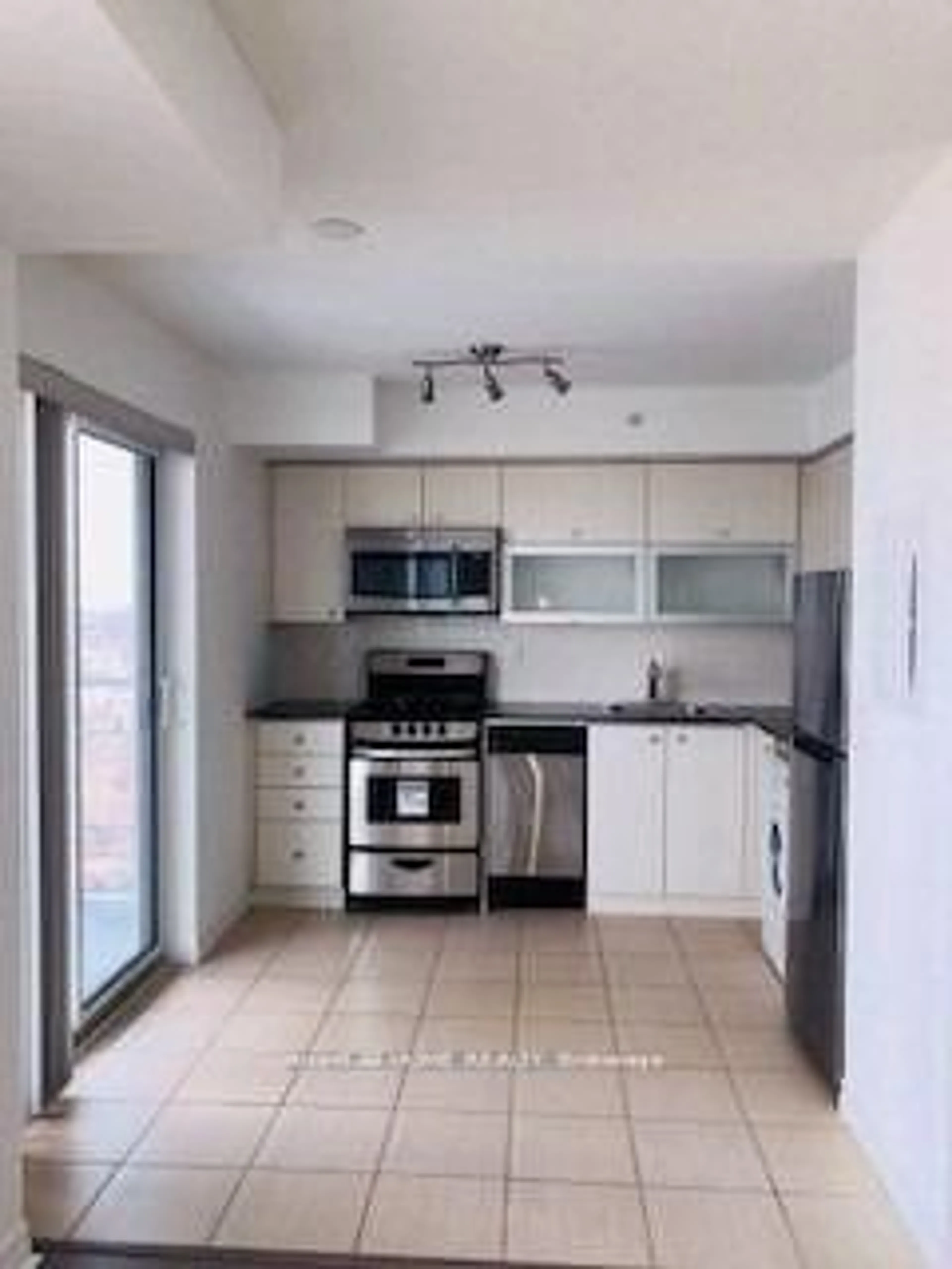 Standard kitchen, unknown for 275 Yorkland Rd #2803, Toronto Ontario M2J 0B4