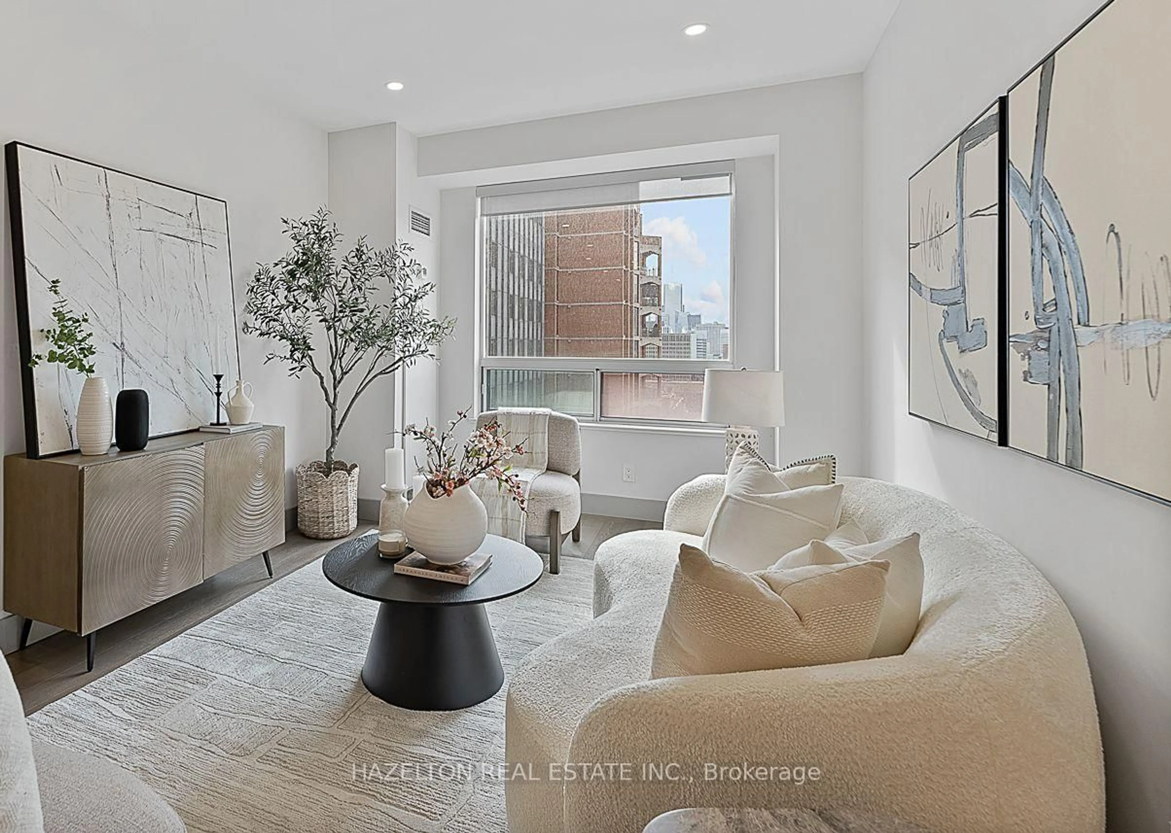 Living room with furniture, unknown for 102 Bloor St #1209, Toronto Ontario M5S 1M8