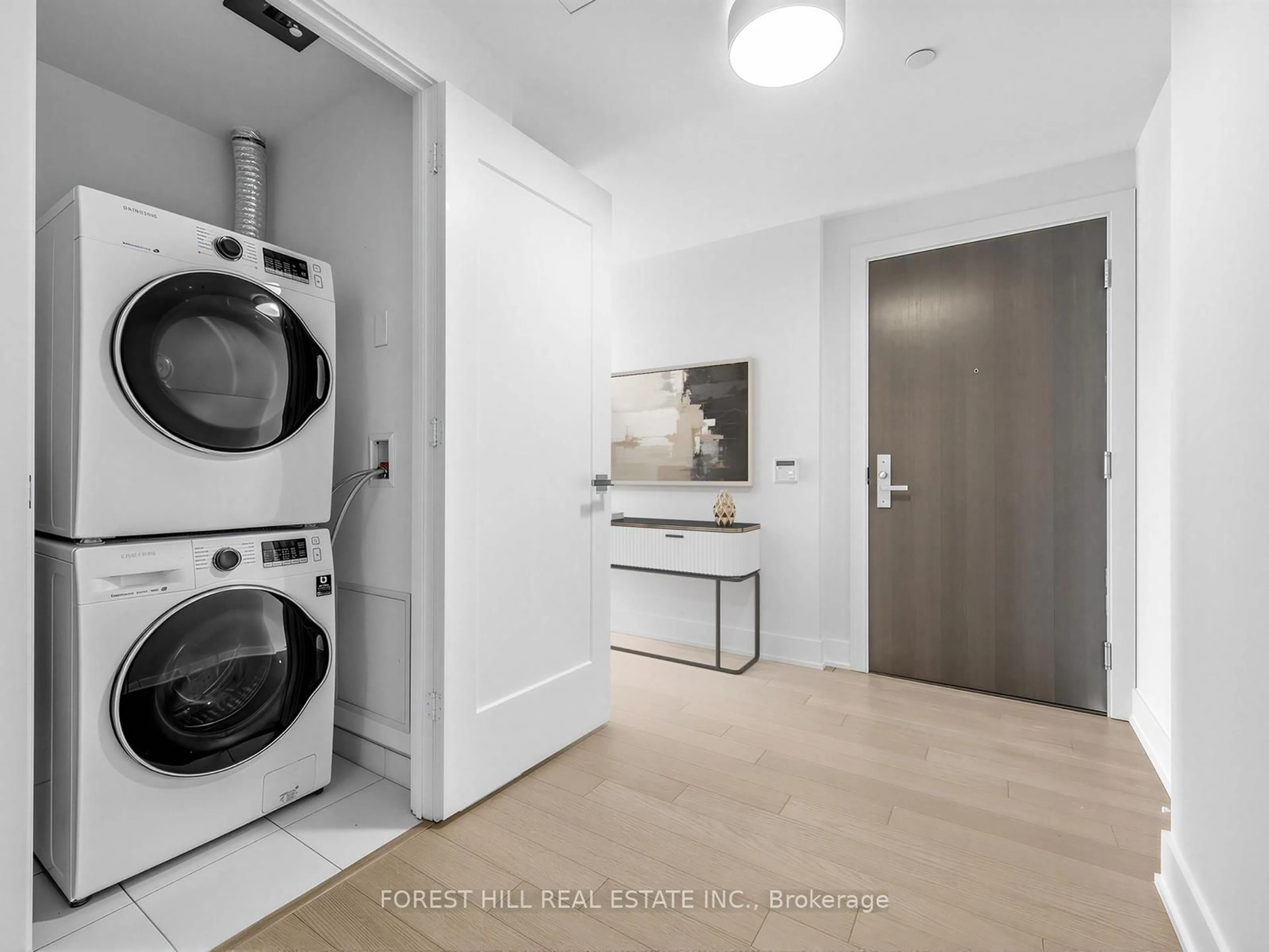 Laundry room for 6 Jackes Ave #513, Toronto Ontario M4T 0A5