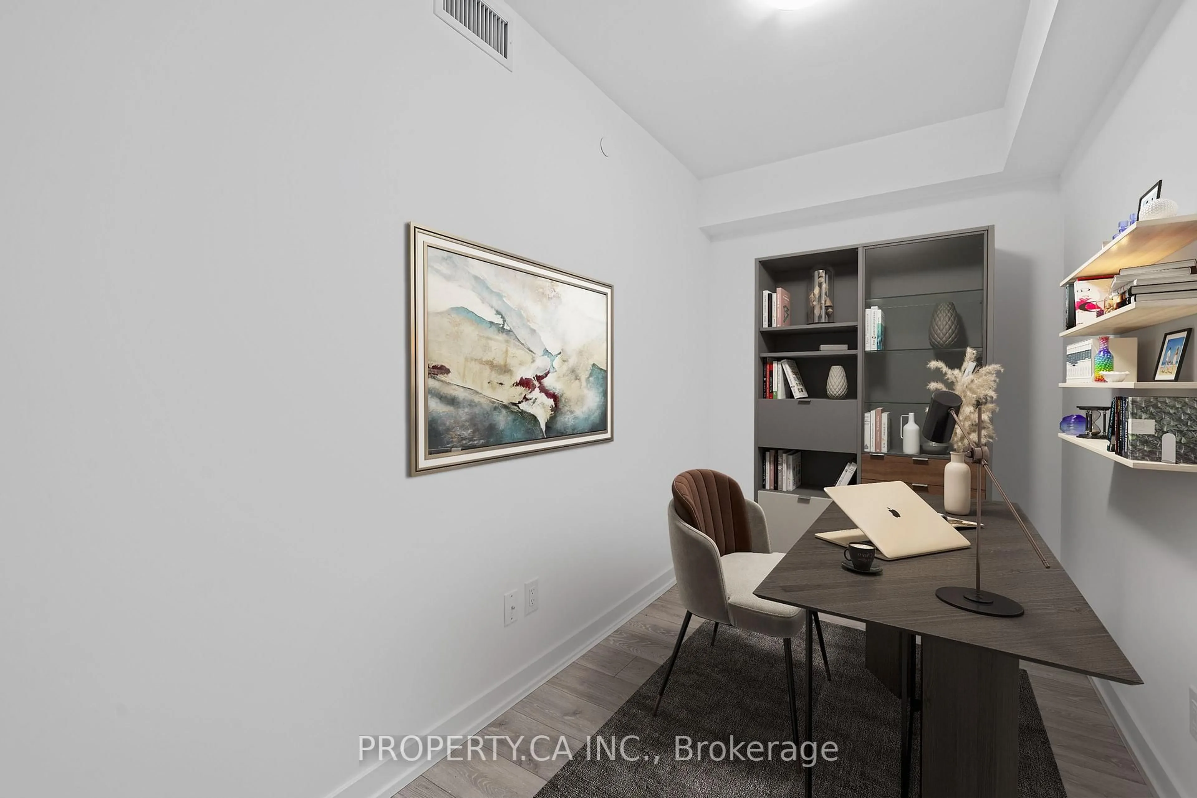 A pic of a room for 159 Wellesley St #2911, Toronto Ontario M4Y 0H5