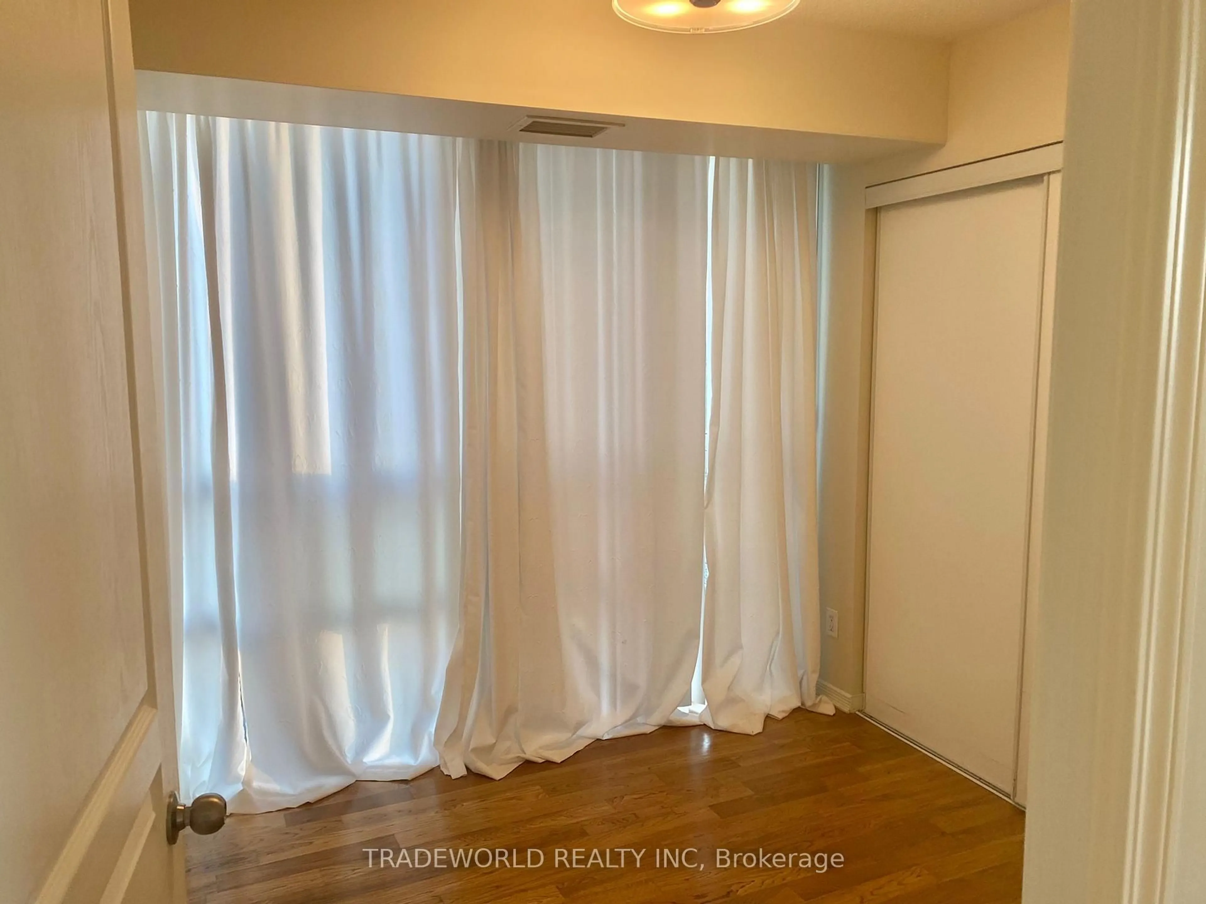A pic of a room for 509 Beecroft Rd #603, Toronto Ontario M2N 0A3