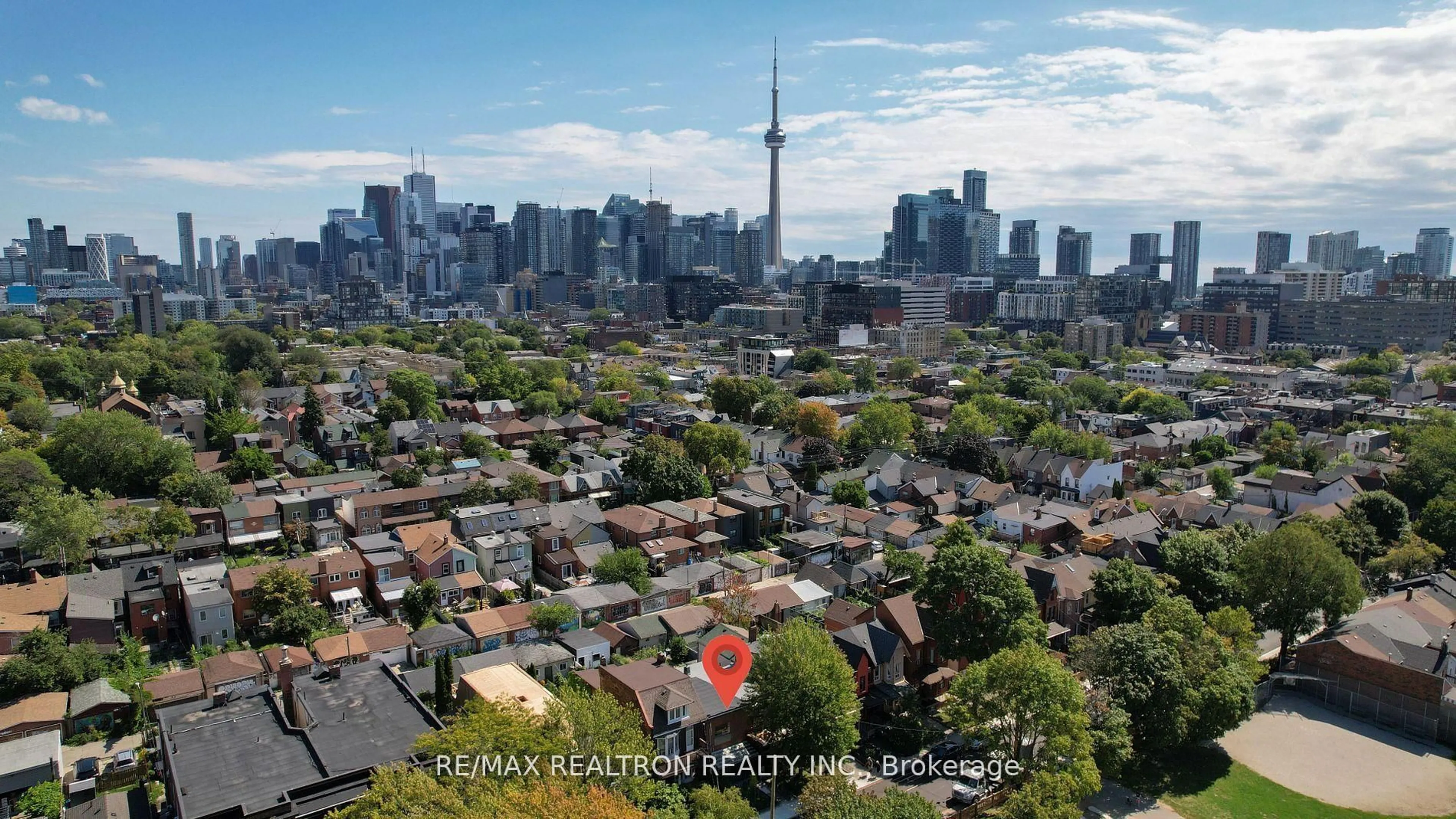 A pic from outside/outdoor area/front of a property/back of a property/a pic from drone, city buildings view from balcony for 99 Euclid Ave, Toronto Ontario M6J 2J8