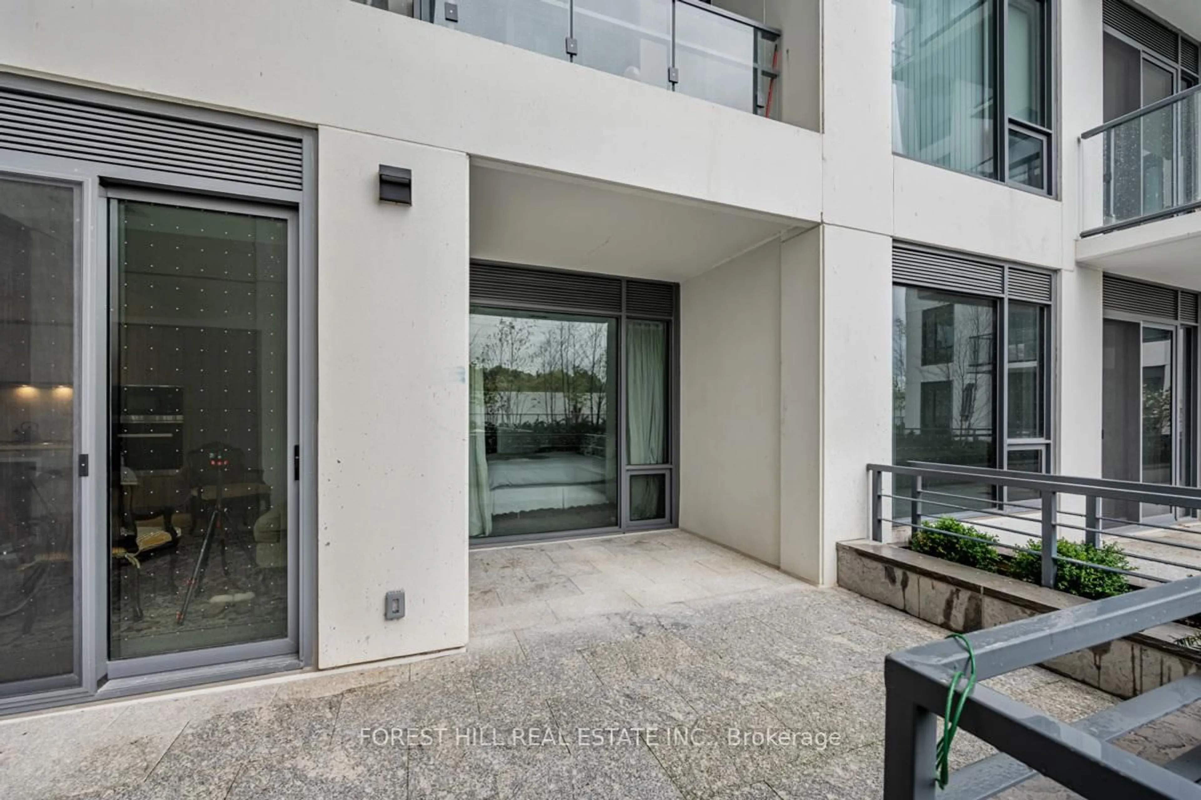 Unknown for 280 Howland Ave #201, Toronto Ontario M5R 0C3