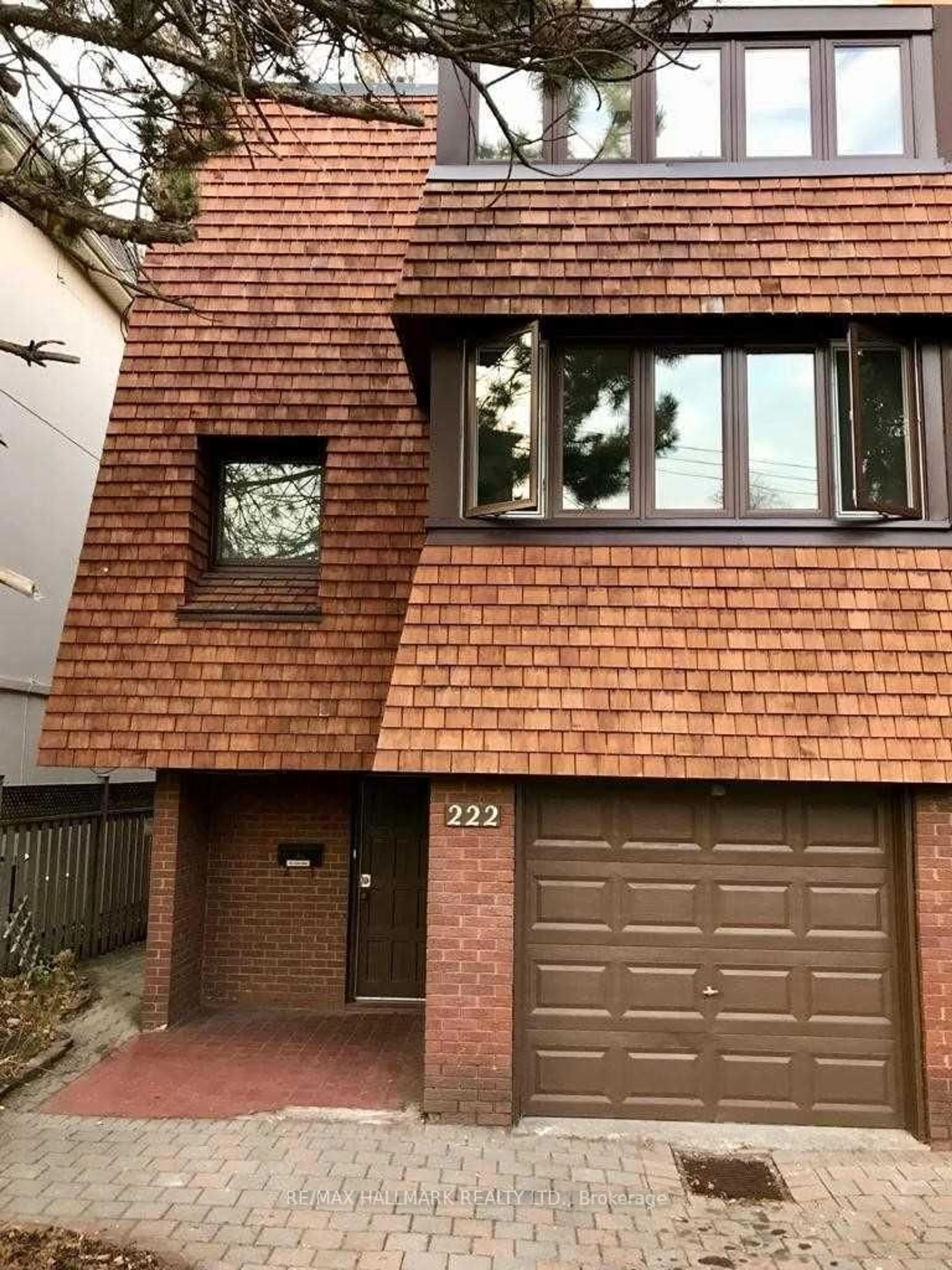 Home with brick exterior material, street for 222 Broadway Ave, Toronto Ontario M4P 1V9