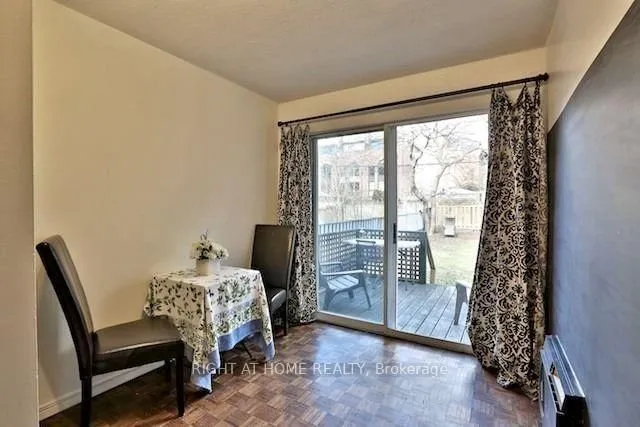 34 Macpherson Ave, Toronto 4