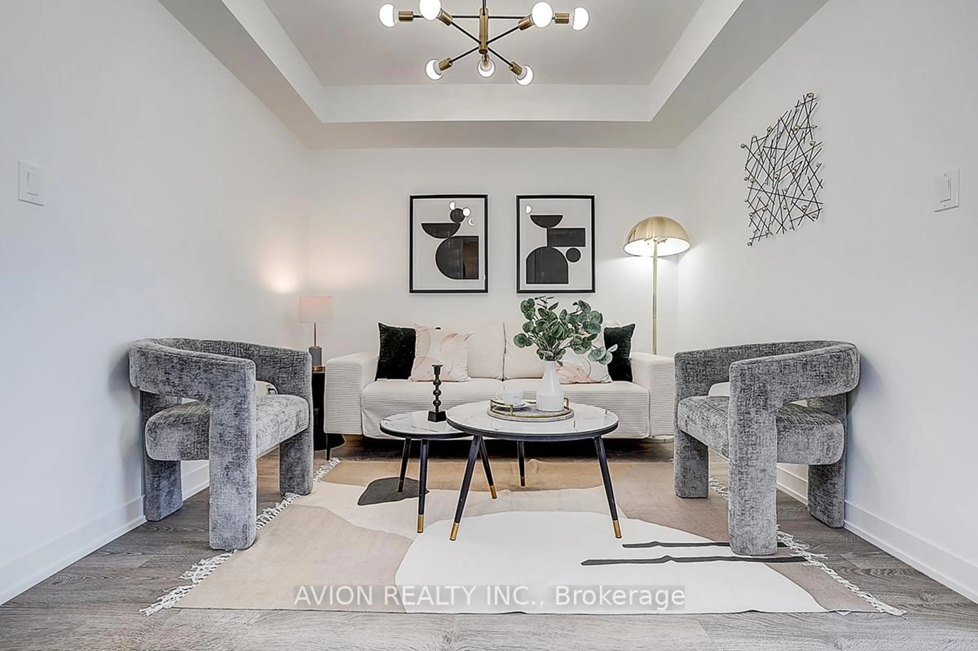 Living room with furniture, unknown for 112 GREEN GARDENS Blvd, Toronto Ontario M6A 0E5